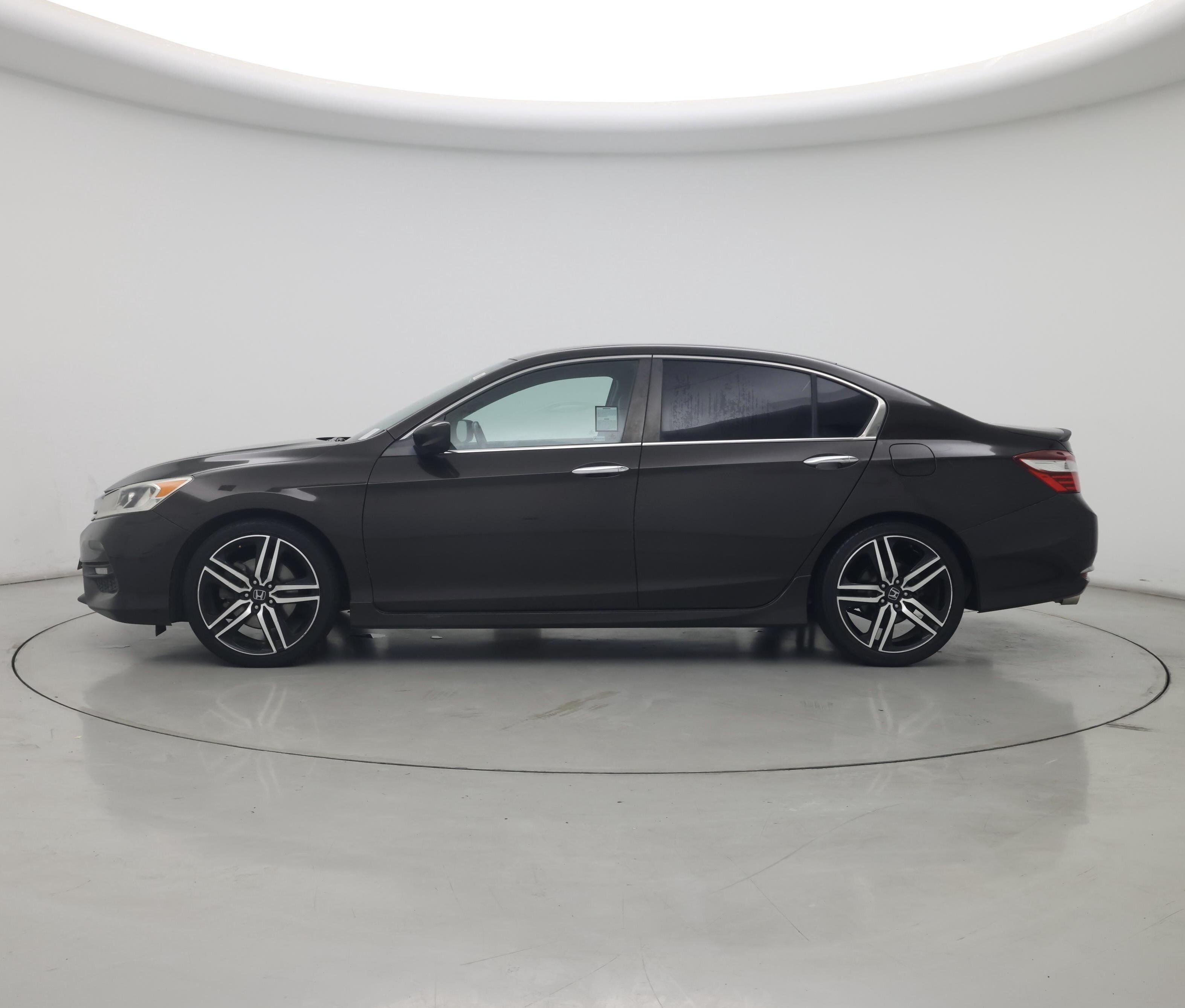 Thumbnail: 2016 Honda Accord - 3