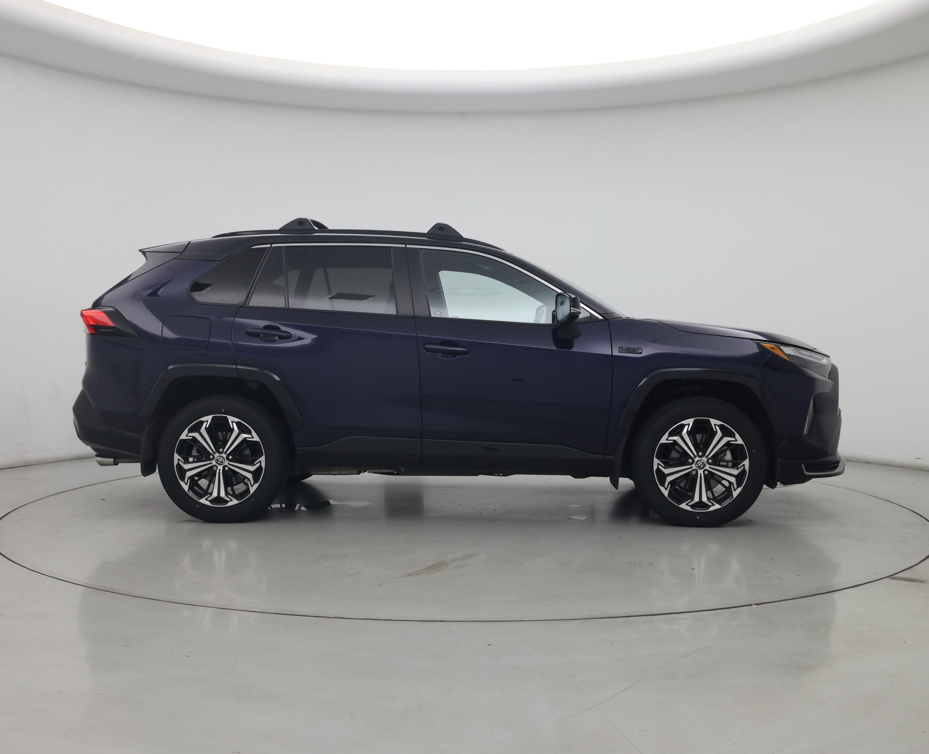 Thumbnail: 2022 Toyota RAV4 - 7