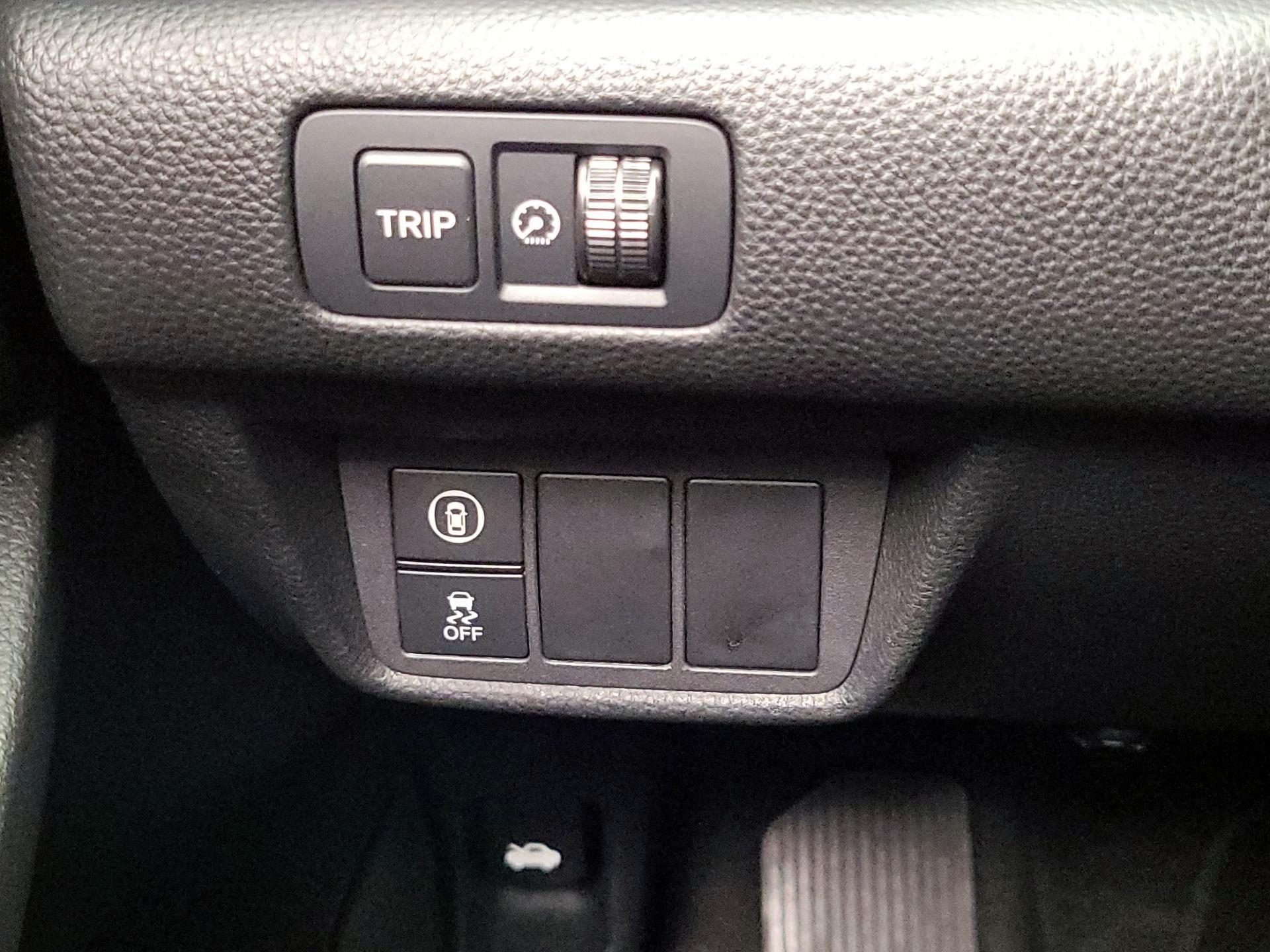 Thumbnail: 2020 Honda Accord - 13