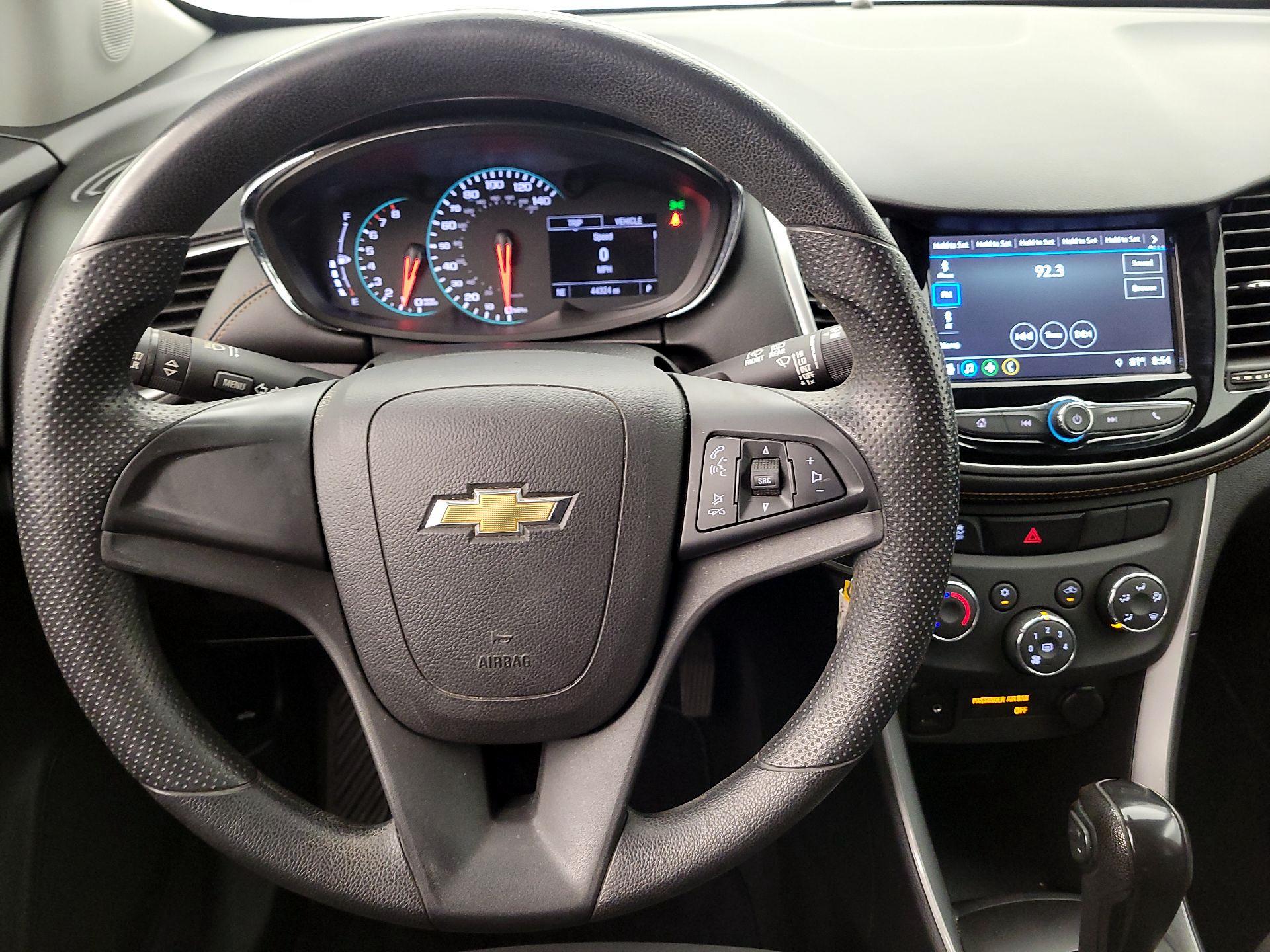 Thumbnail: 2019 Chevrolet Trax - 10