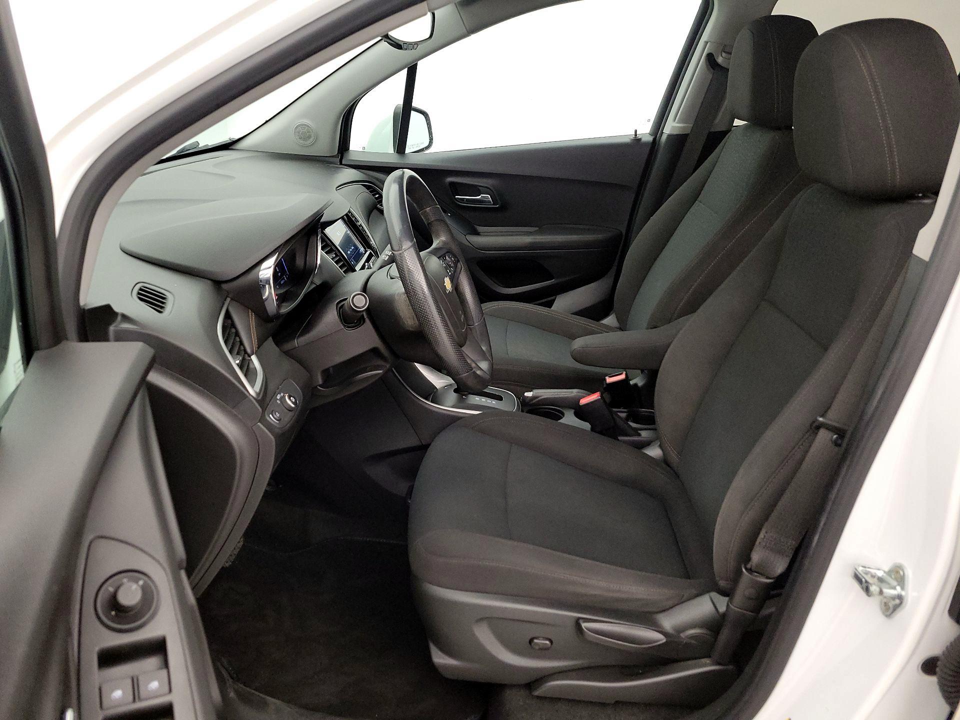 Thumbnail: 2019 Chevrolet Trax - 11