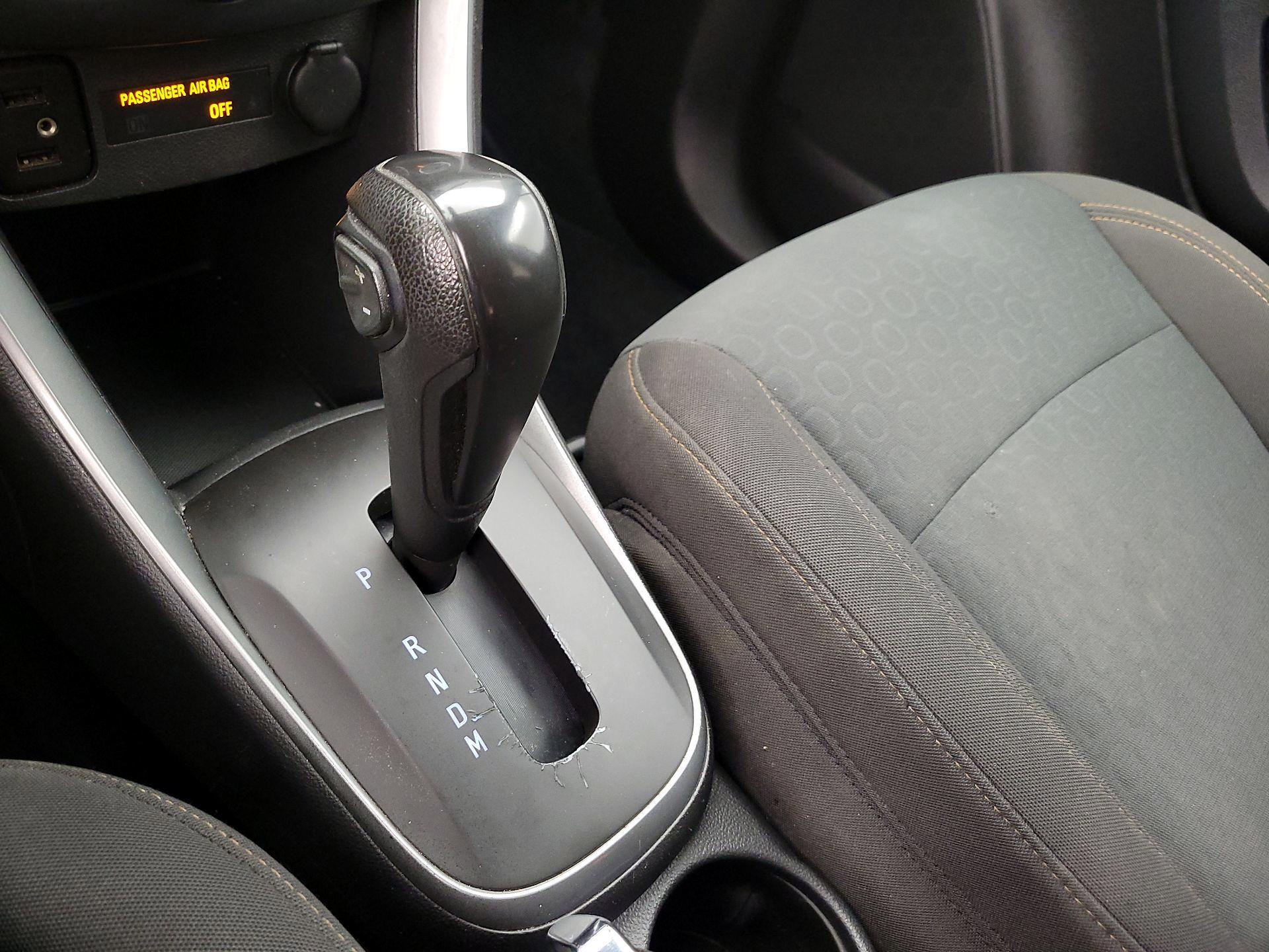 Thumbnail: 2019 Chevrolet Trax - 17