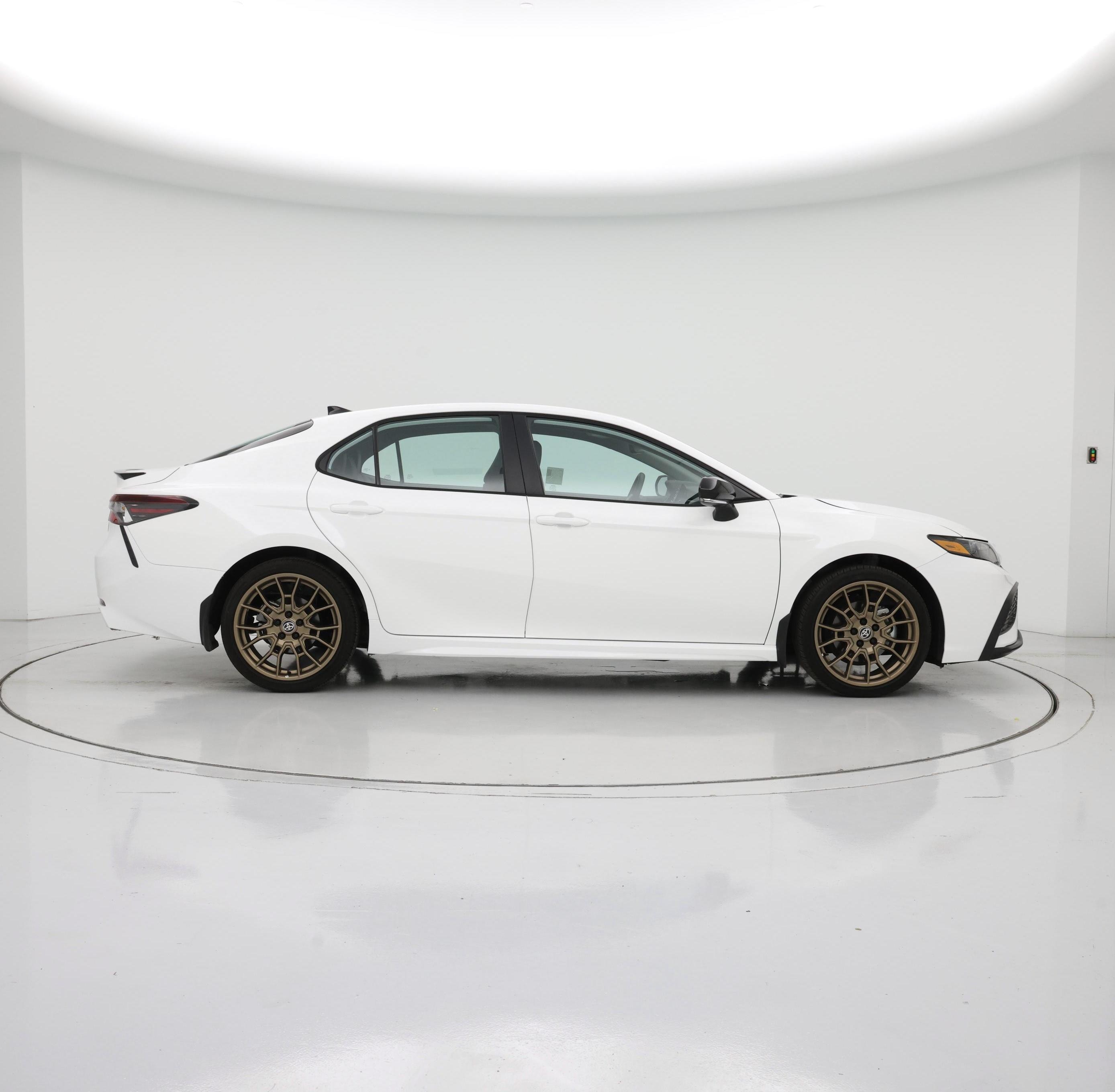 Thumbnail: 2024 Toyota Camry - 7