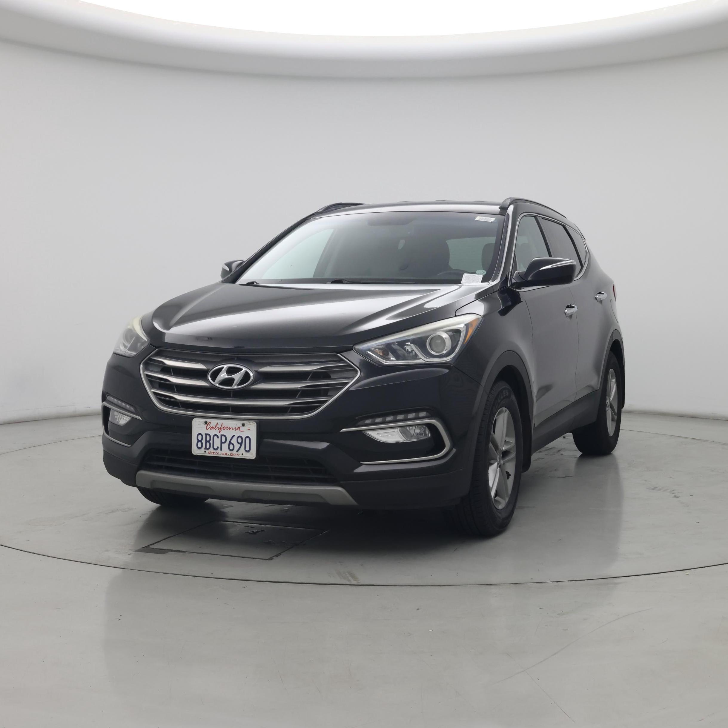 Thumbnail: 2017 Hyundai Santa Fe - 4