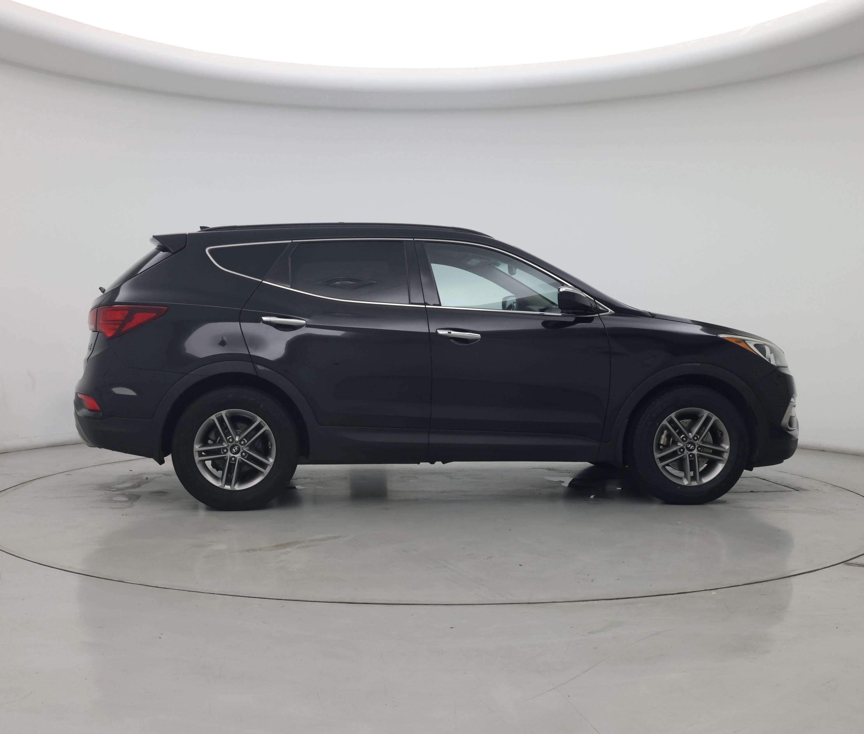 Thumbnail: 2017 Hyundai Santa Fe - 7