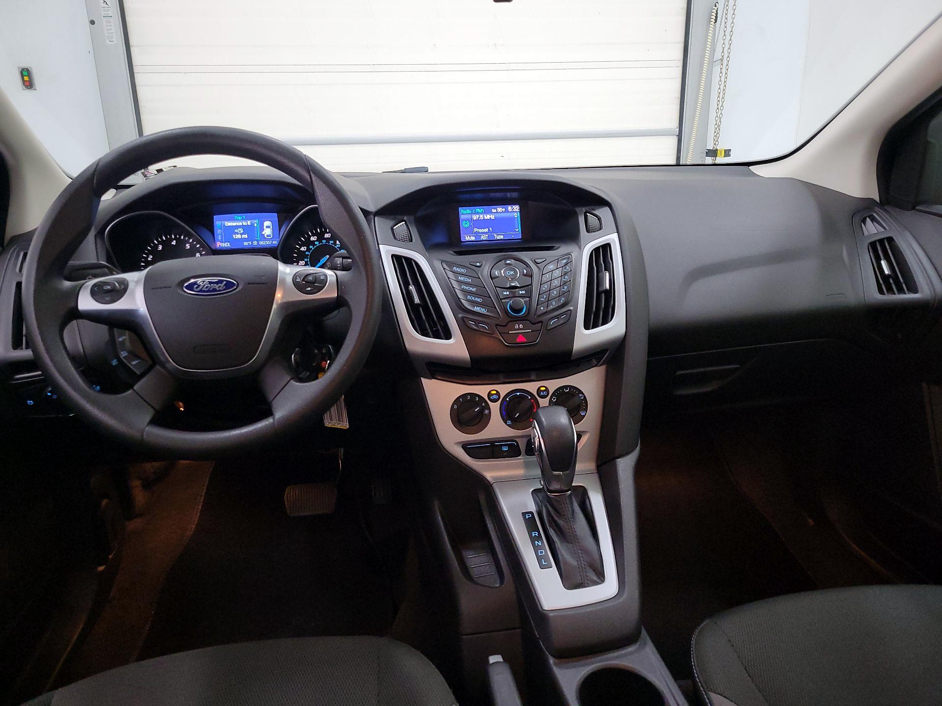 Thumbnail: 2014 Ford Focus - 9