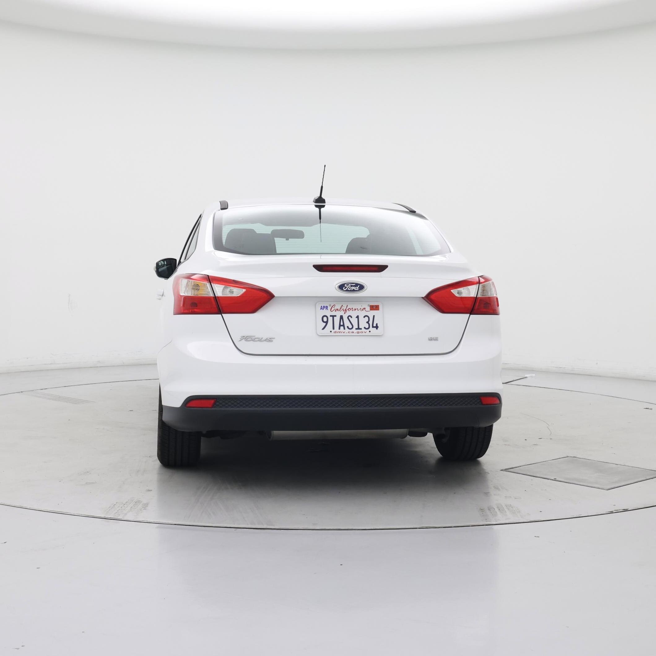Thumbnail: 2014 Ford Focus - 6