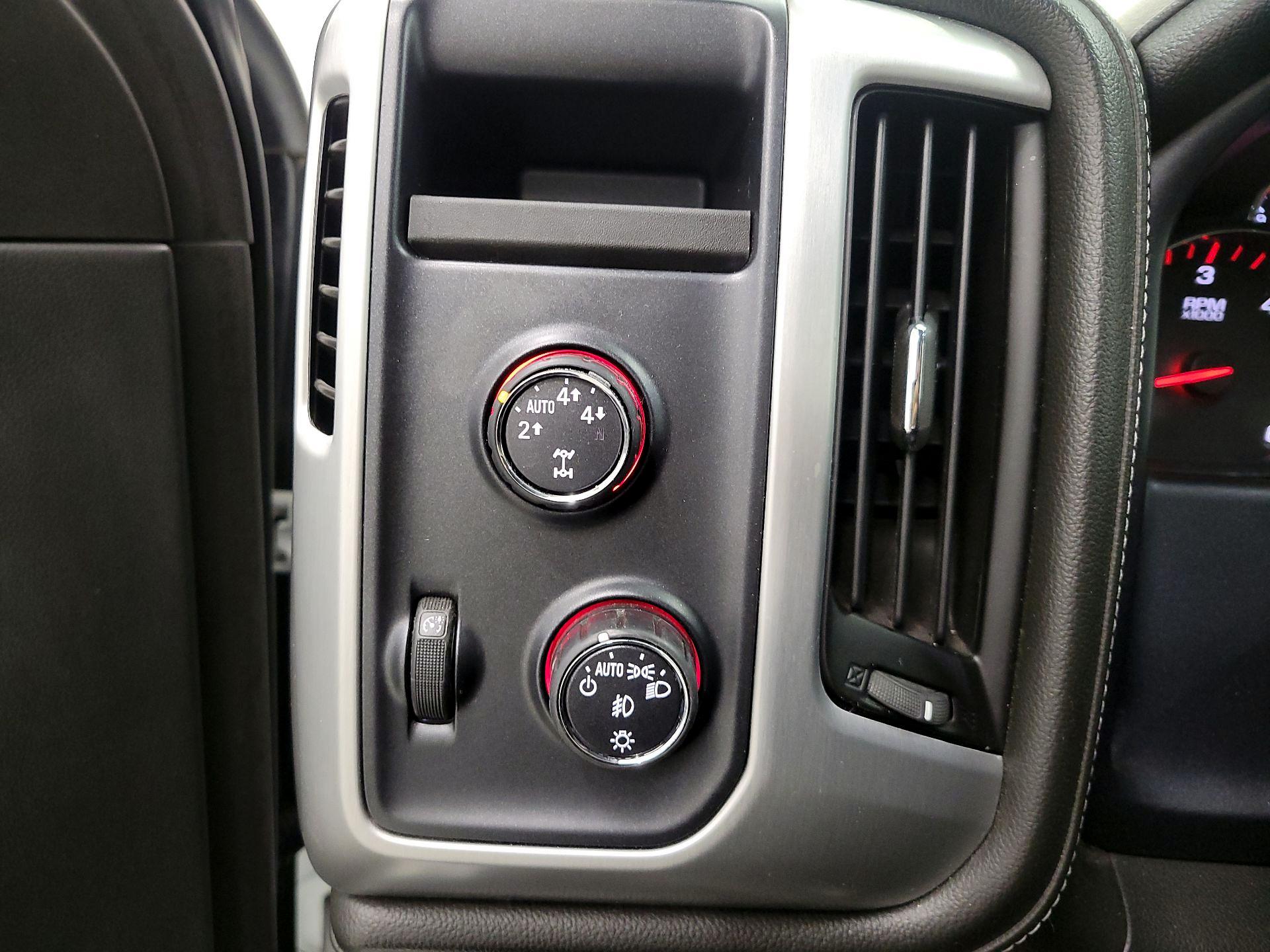 Thumbnail: 2015 GMC Sierra 1500 - 13