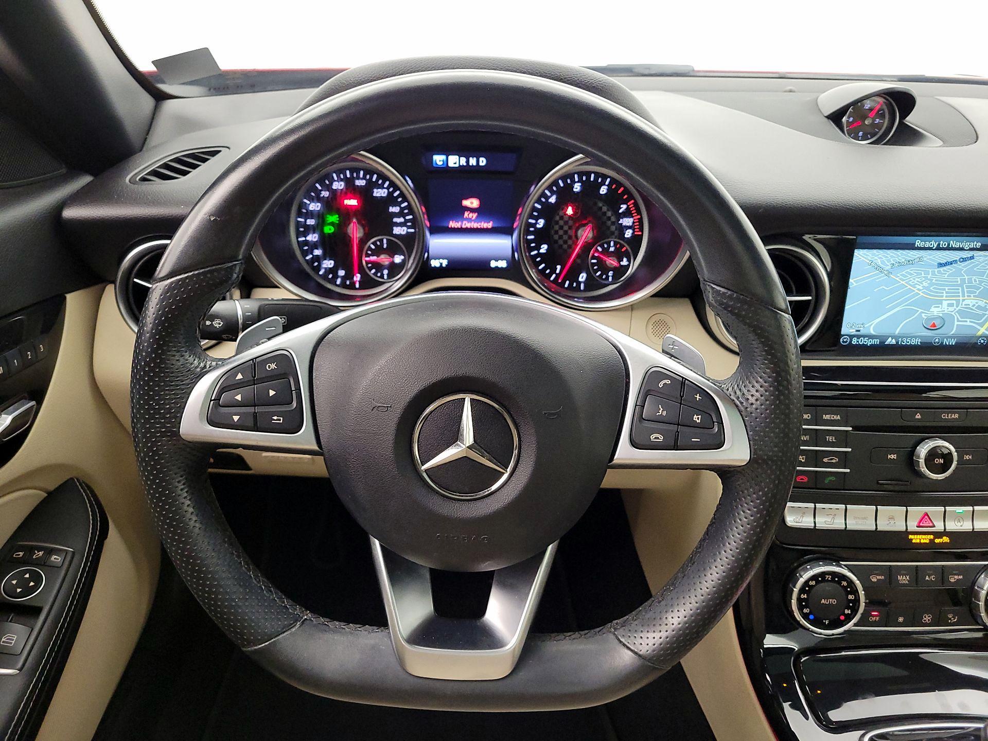 Thumbnail: 2020 Mercedes-Benz SLC - 10
