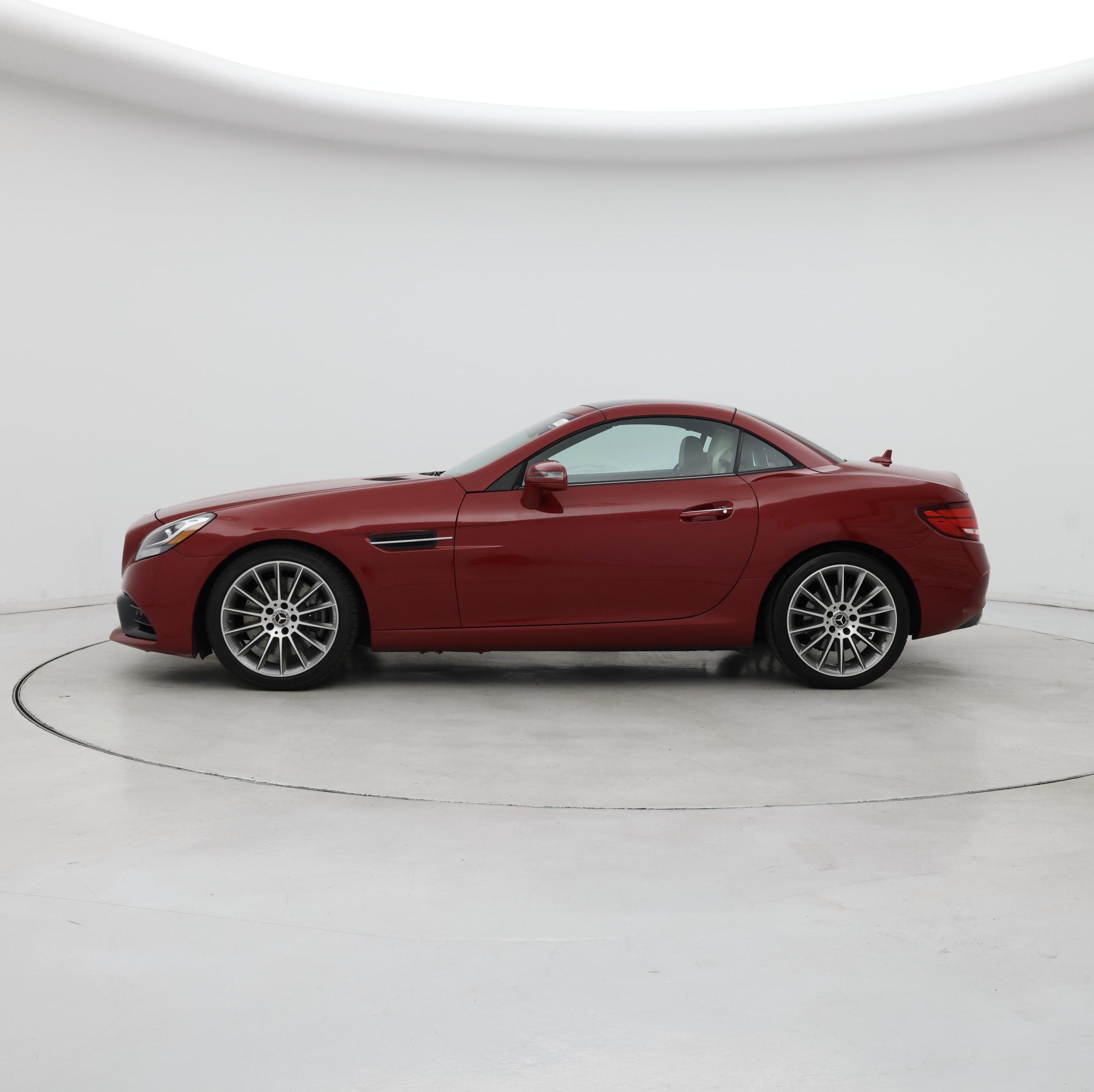 Thumbnail: 2020 Mercedes-Benz SLC - 3