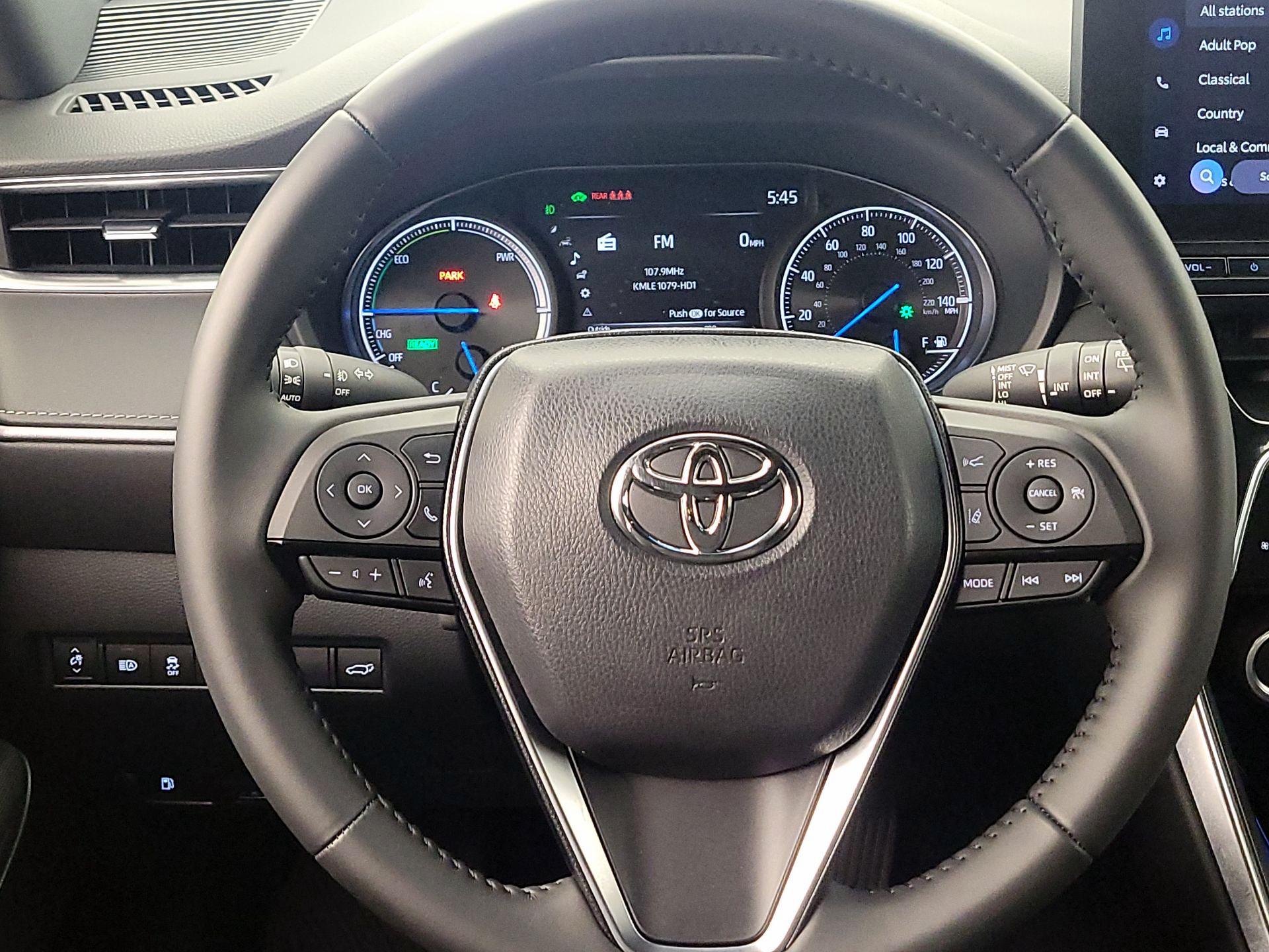Thumbnail: 2024 Toyota Venza - 10