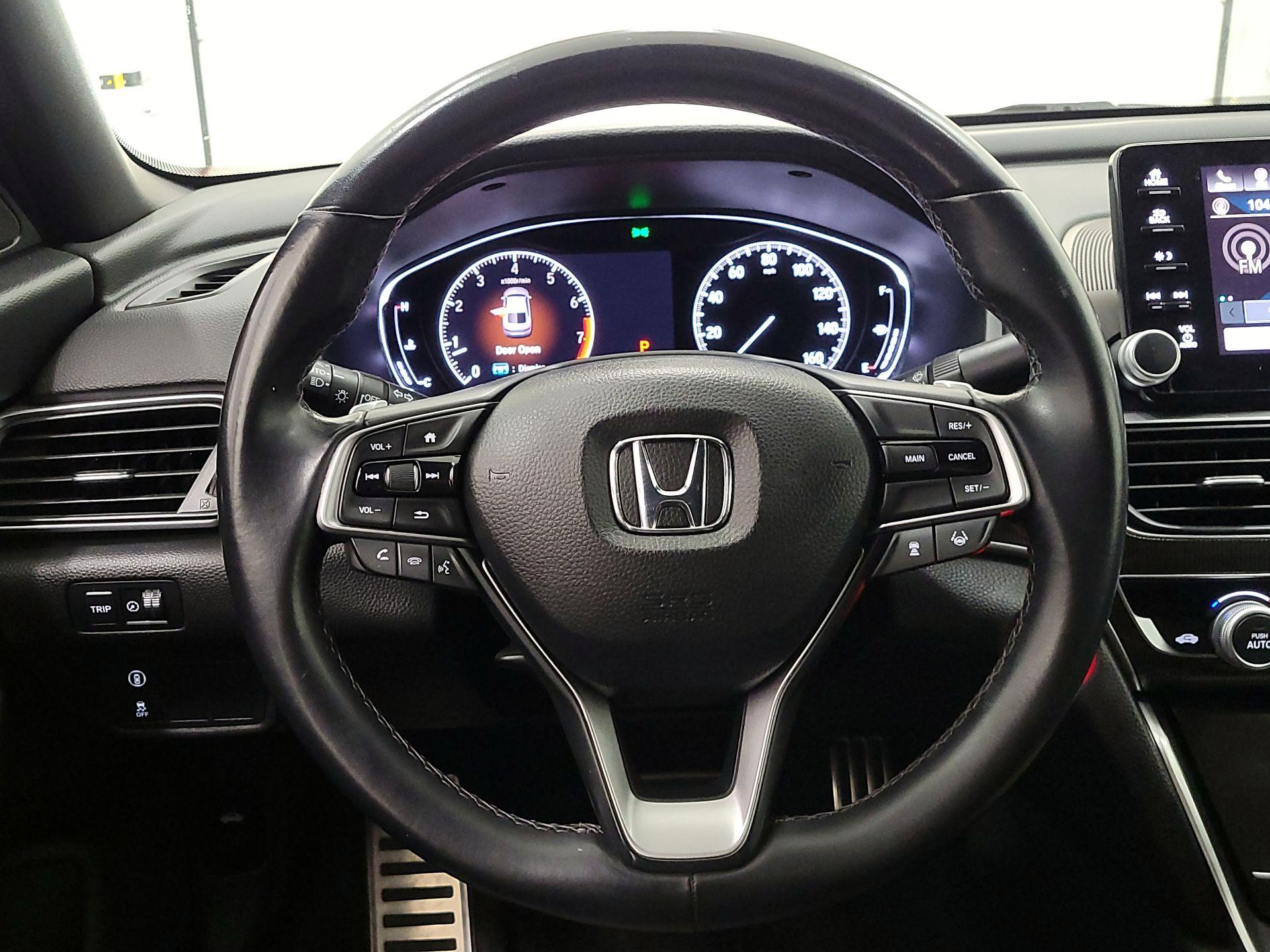 Thumbnail: 2018 Honda Accord - 10