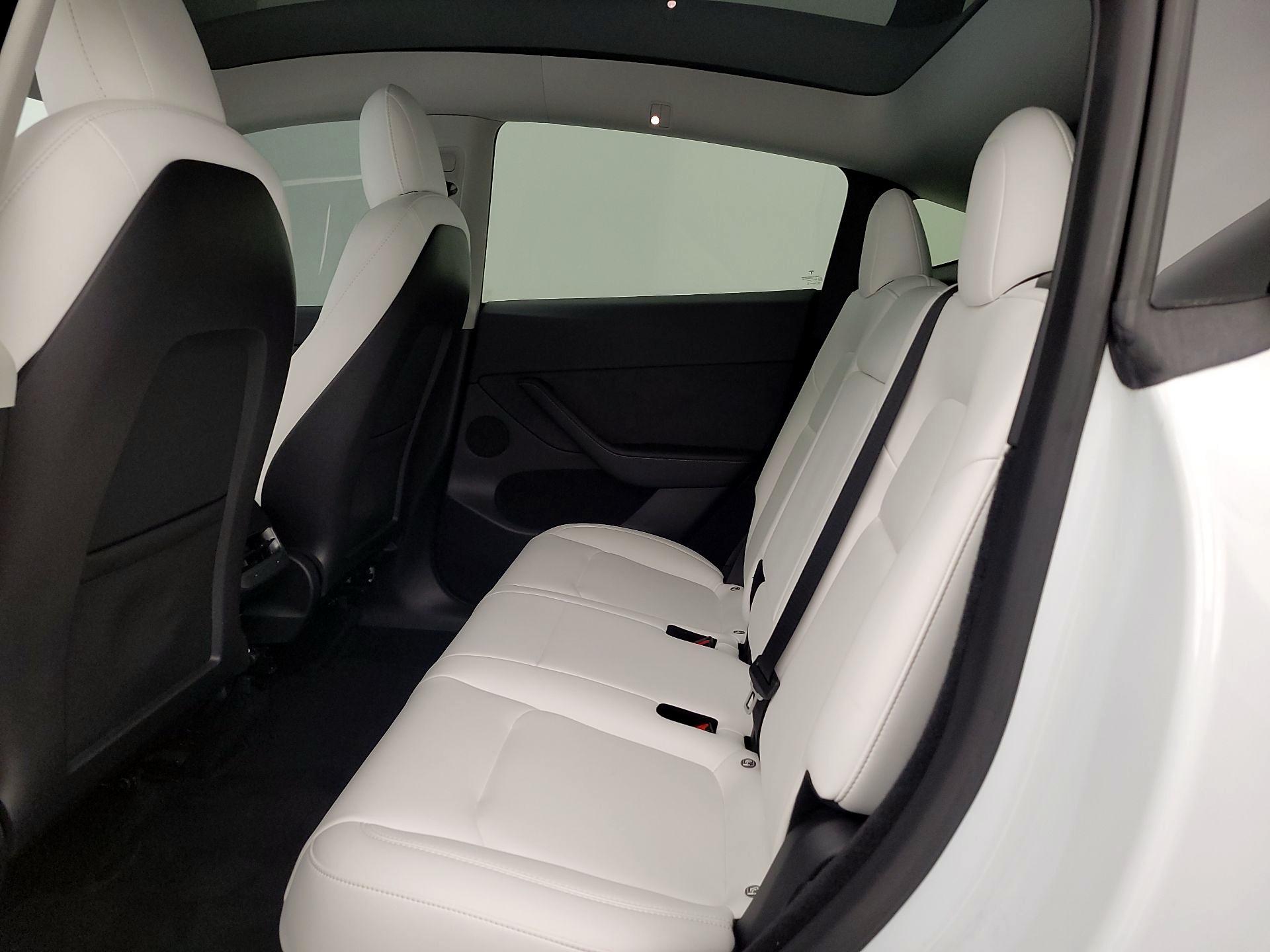Thumbnail: 2023 Tesla Model Y - 20