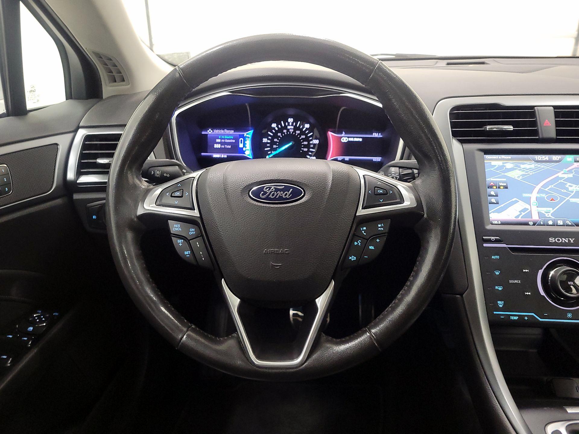 Thumbnail: 2013 Ford Fusion - 10