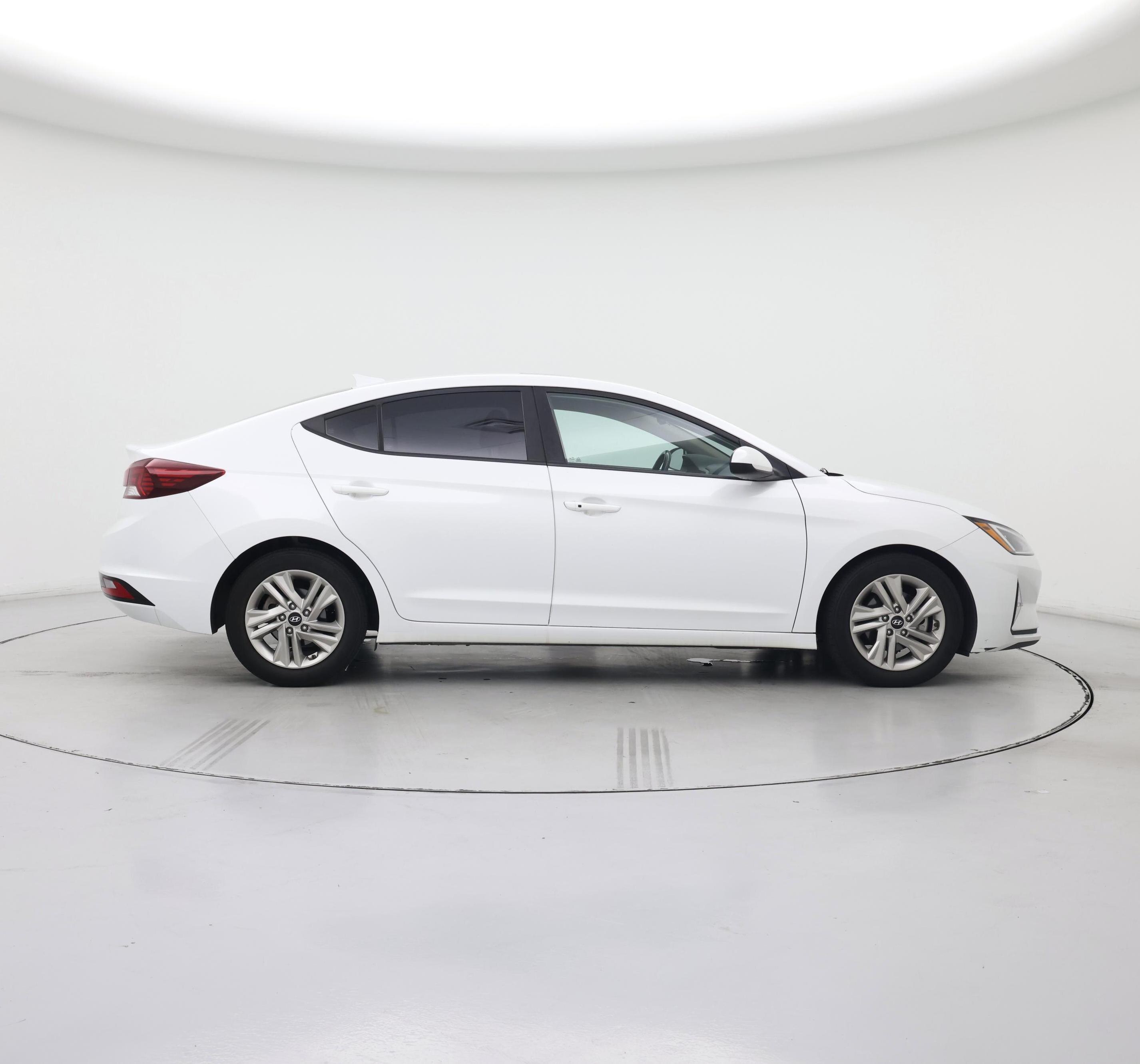 Thumbnail: 2020 Hyundai Elantra - 7