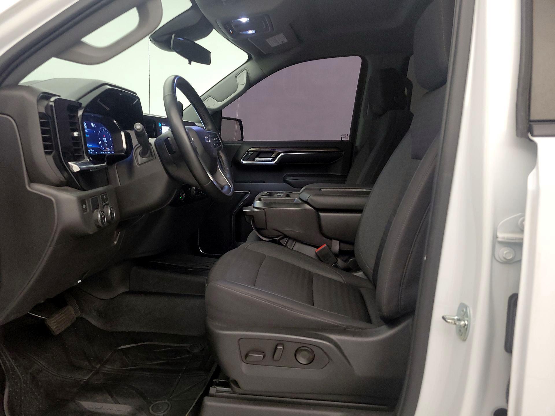 Thumbnail: 2023 Chevrolet Silverado 1500 - 11