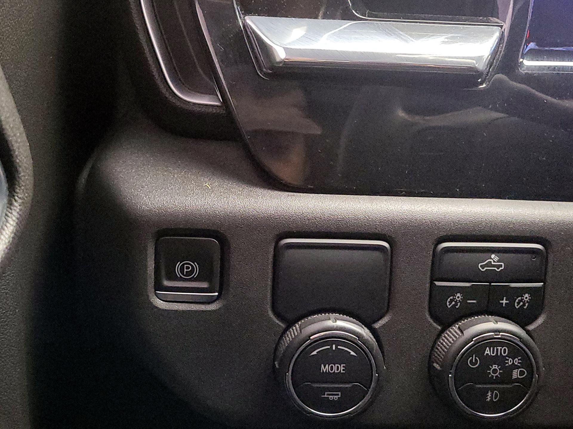 Thumbnail: 2023 Chevrolet Silverado 1500 - 13
