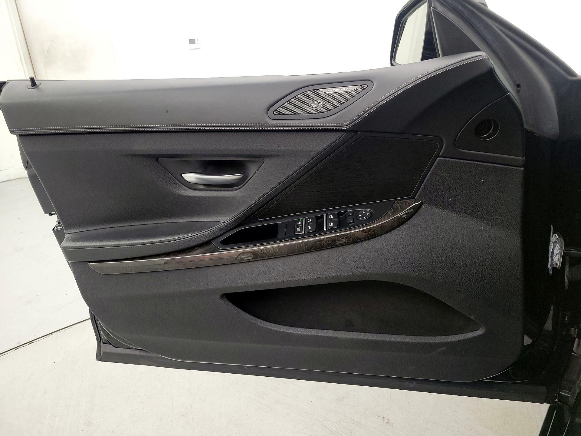 Thumbnail: 2015 BMW 6 Series - 12