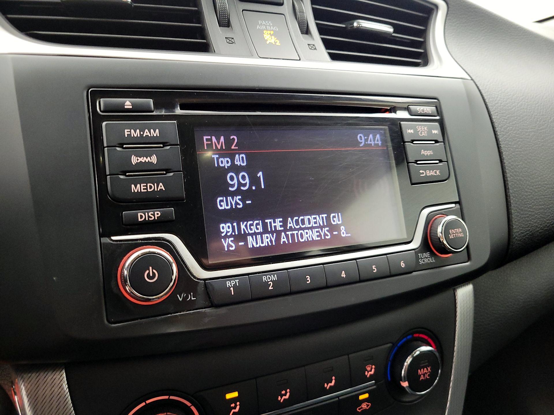 Thumbnail: 2015 Nissan Sentra - 15