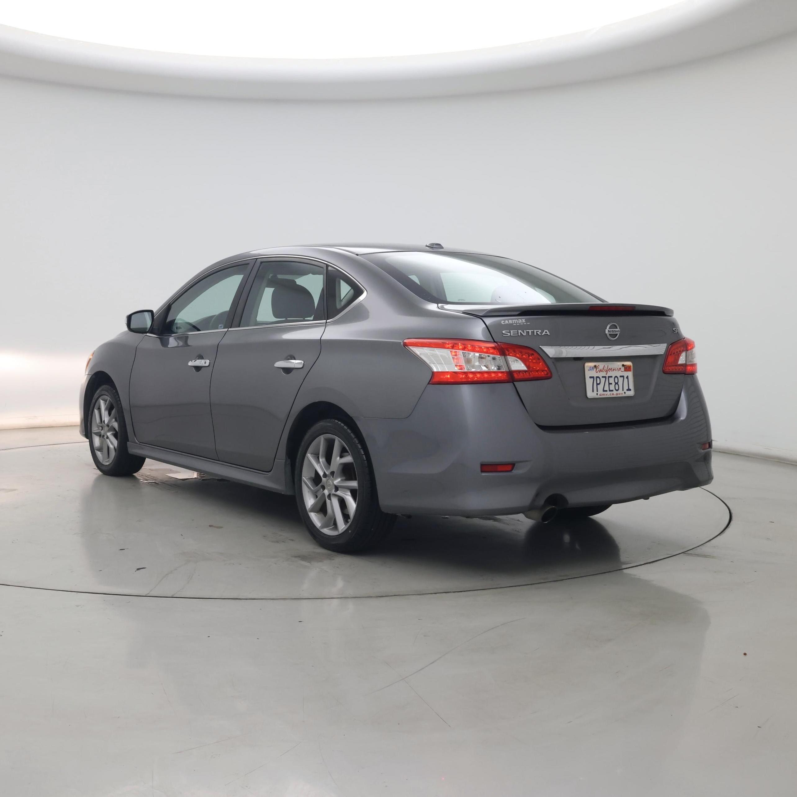 Thumbnail: 2015 Nissan Sentra - 2