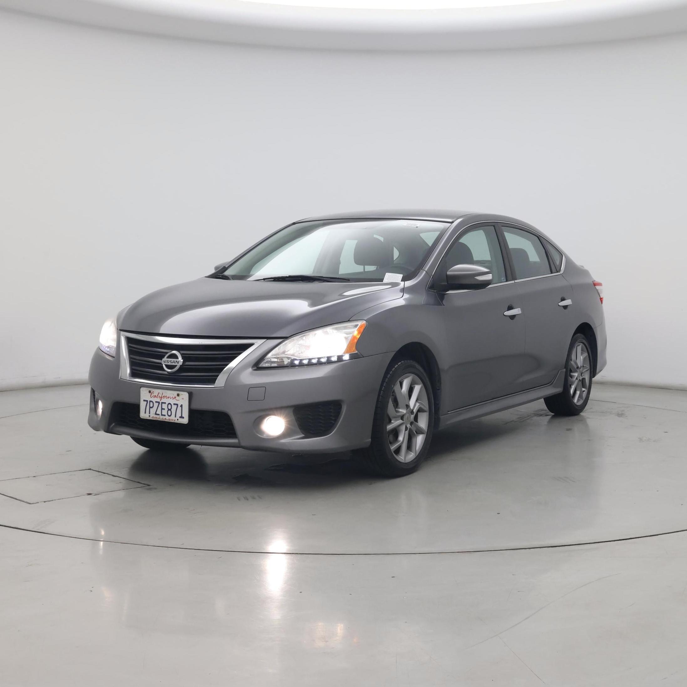 Thumbnail: 2015 Nissan Sentra - 4