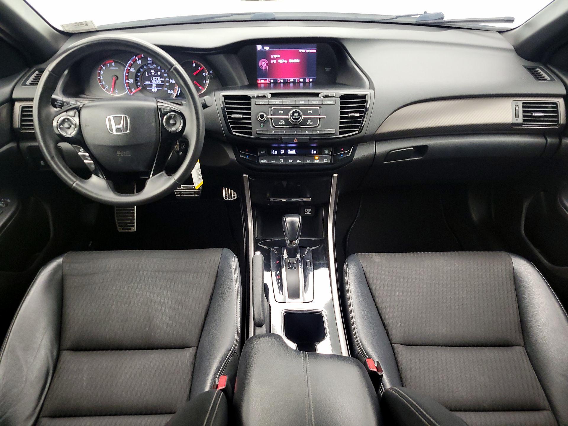 Thumbnail: 2016 Honda Accord - 9
