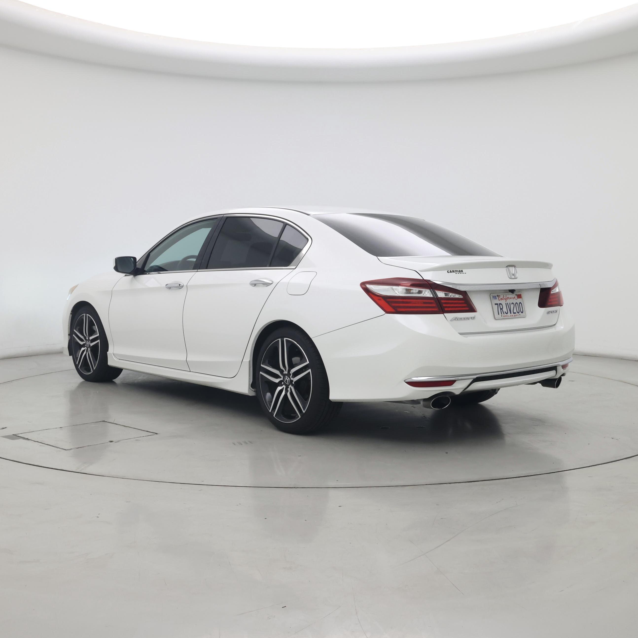 Thumbnail: 2016 Honda Accord - 2