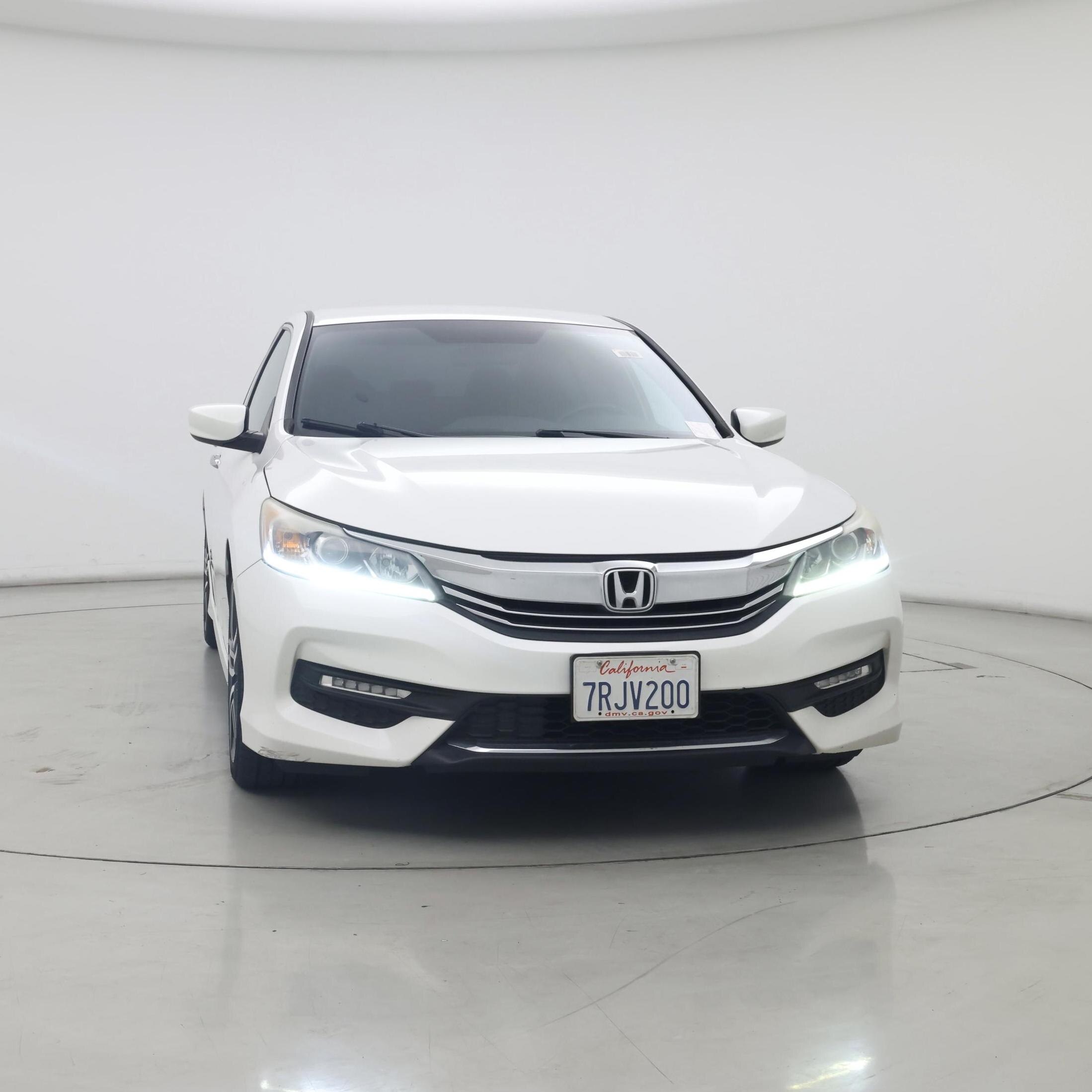 Thumbnail: 2016 Honda Accord - 5