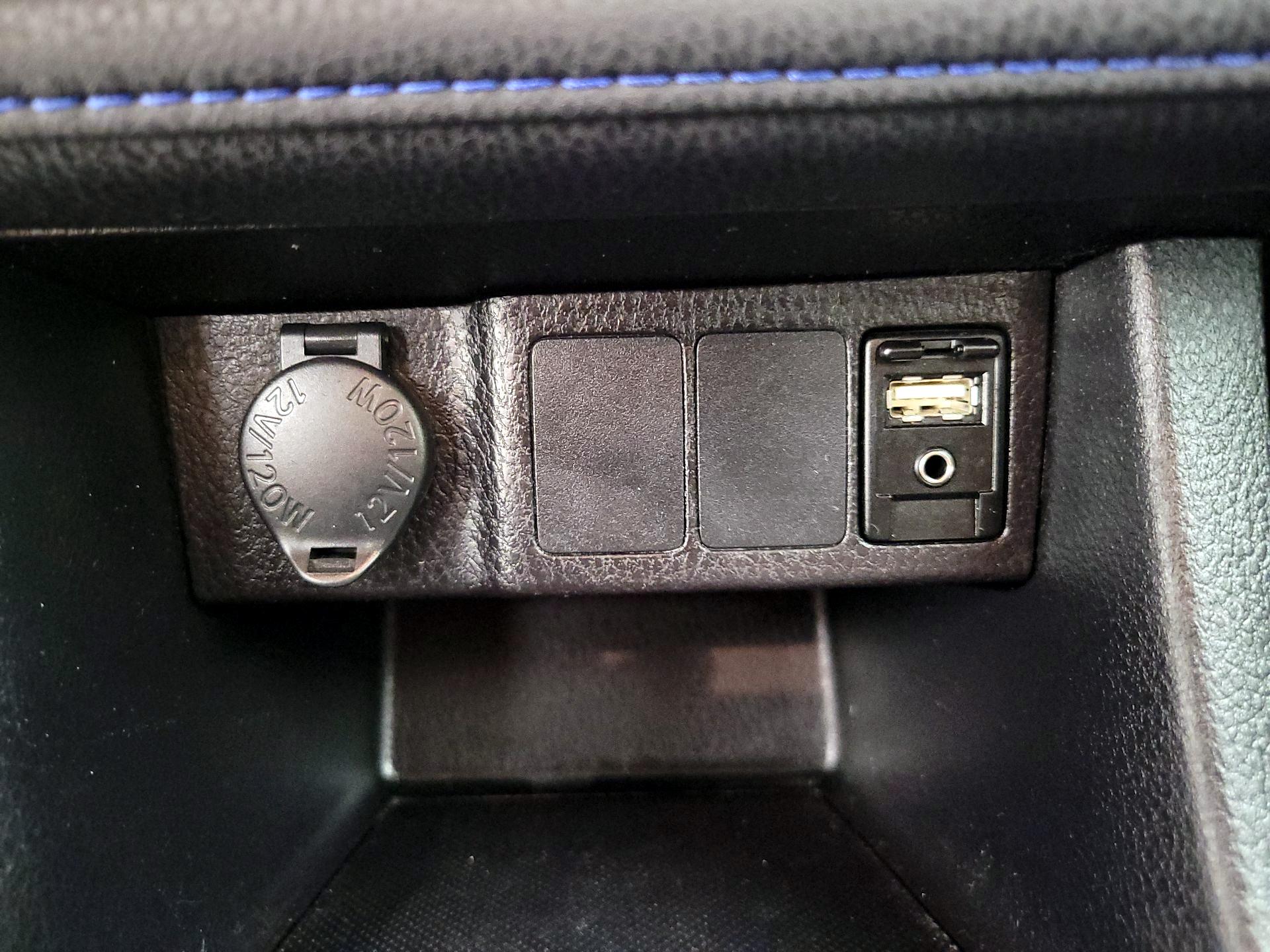 Thumbnail: 2019 Toyota Corolla - 18