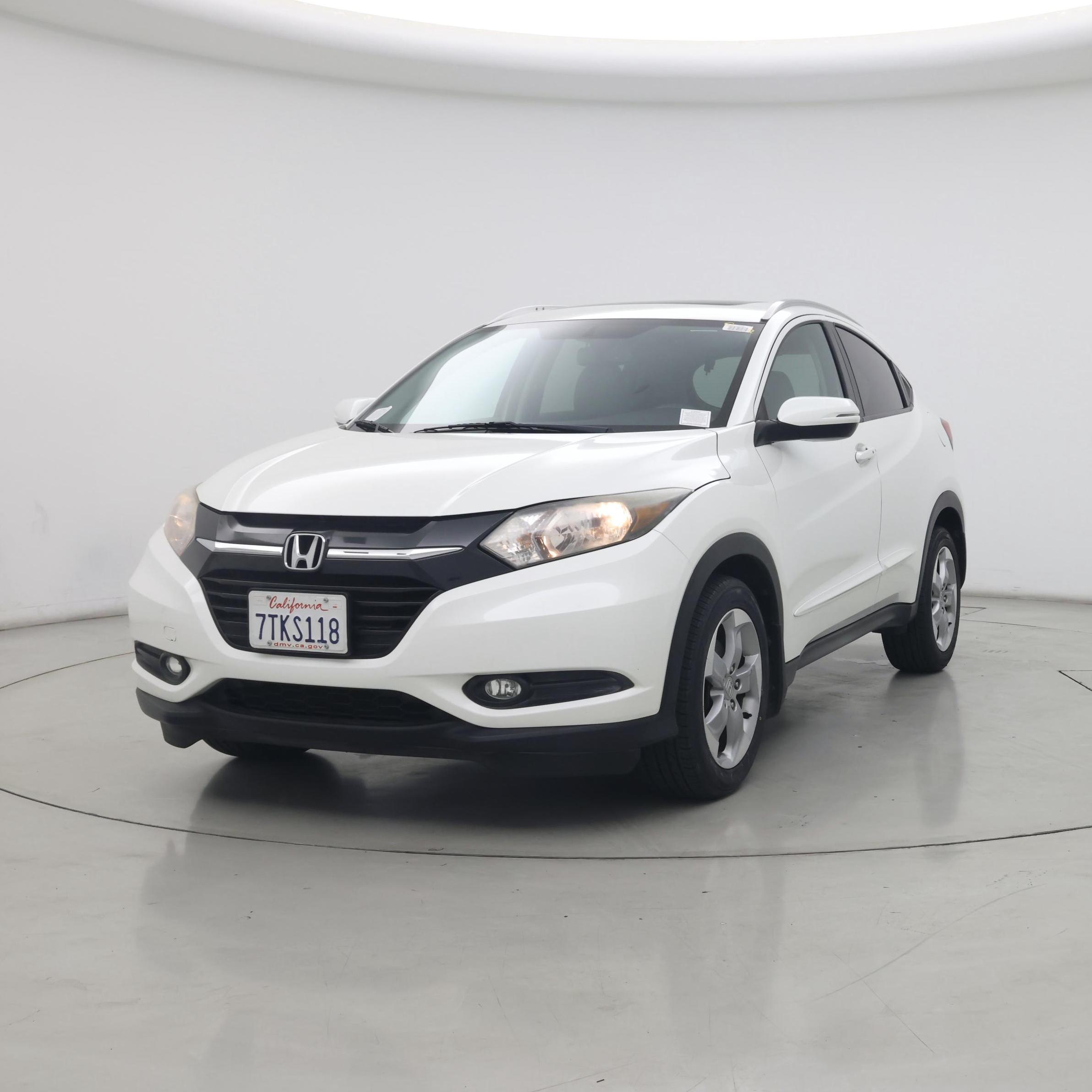 Thumbnail: 2016 Honda HR-V - 4