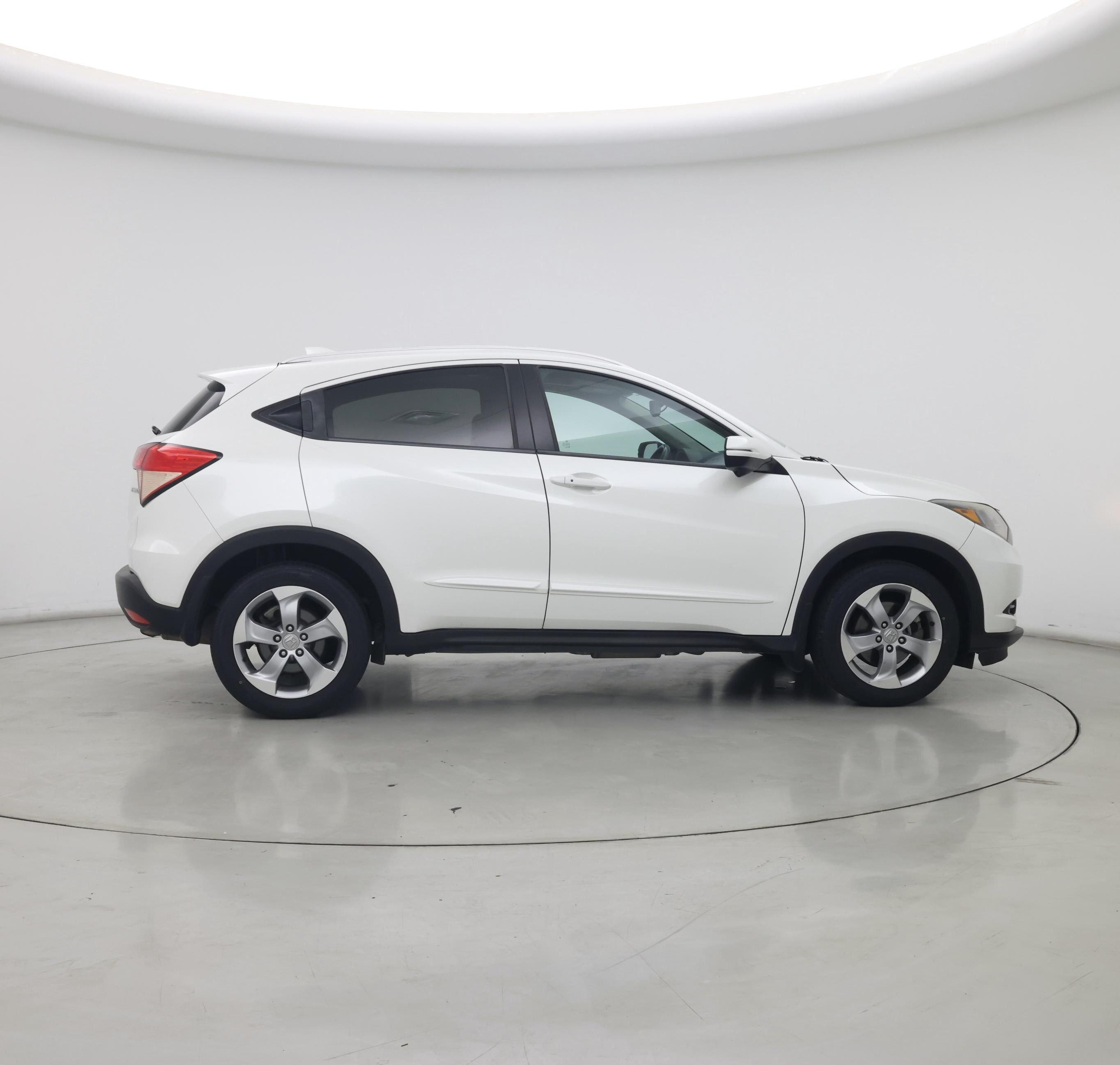 Thumbnail: 2016 Honda HR-V - 7