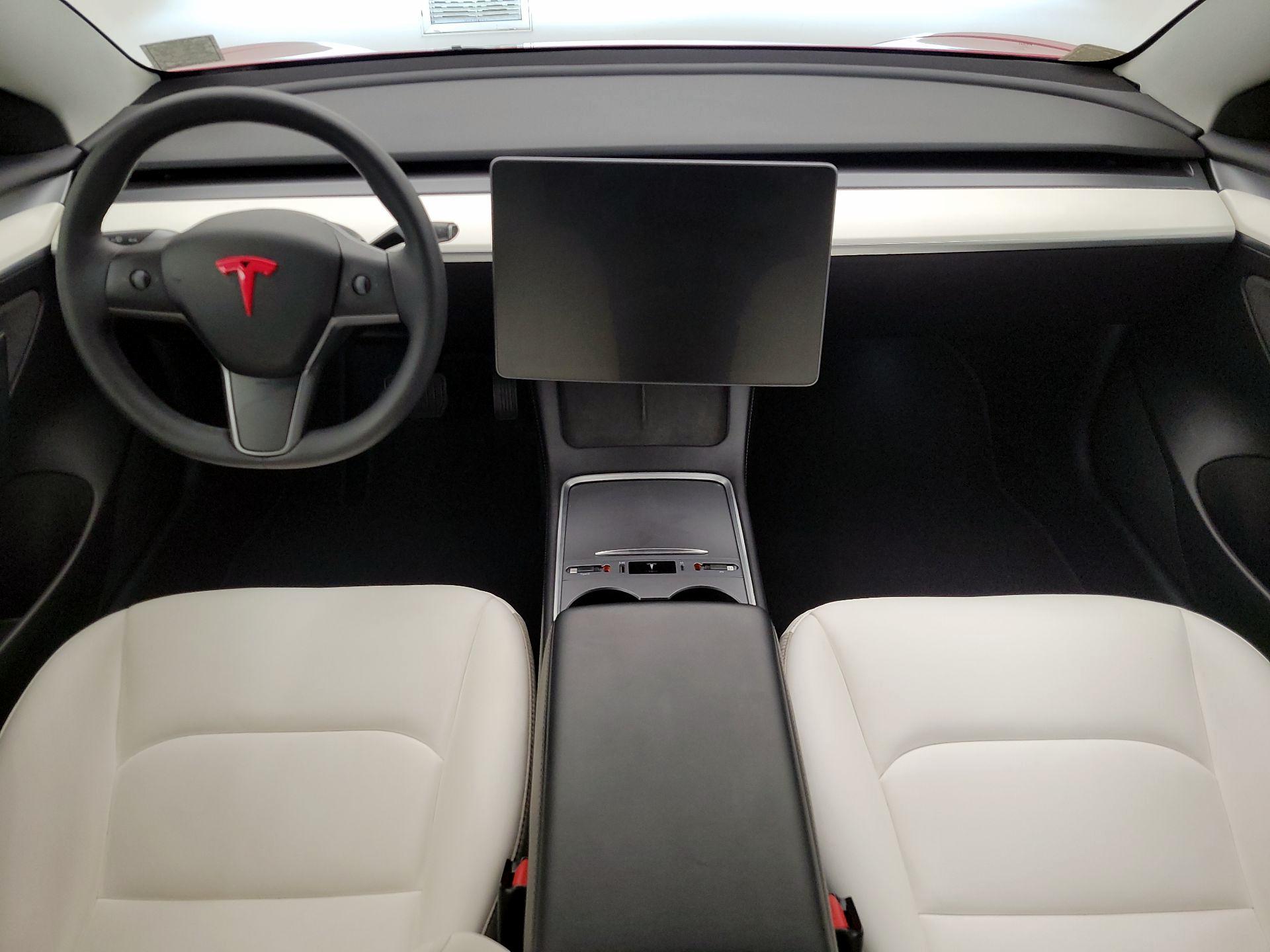 Thumbnail: 2022 Tesla Model 3 - 9