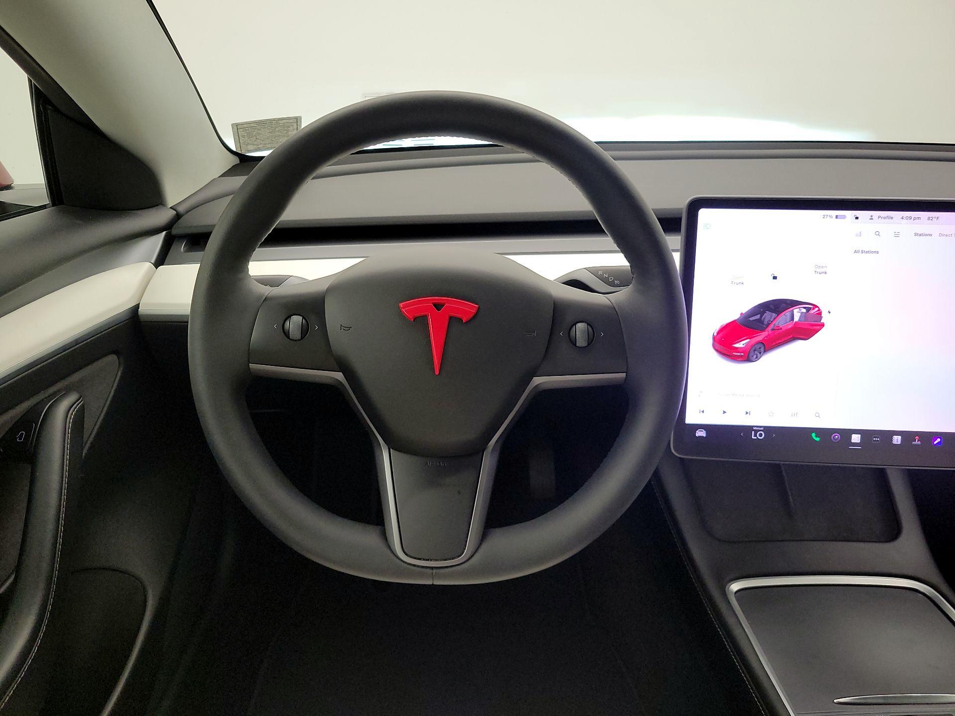 Thumbnail: 2022 Tesla Model 3 - 10