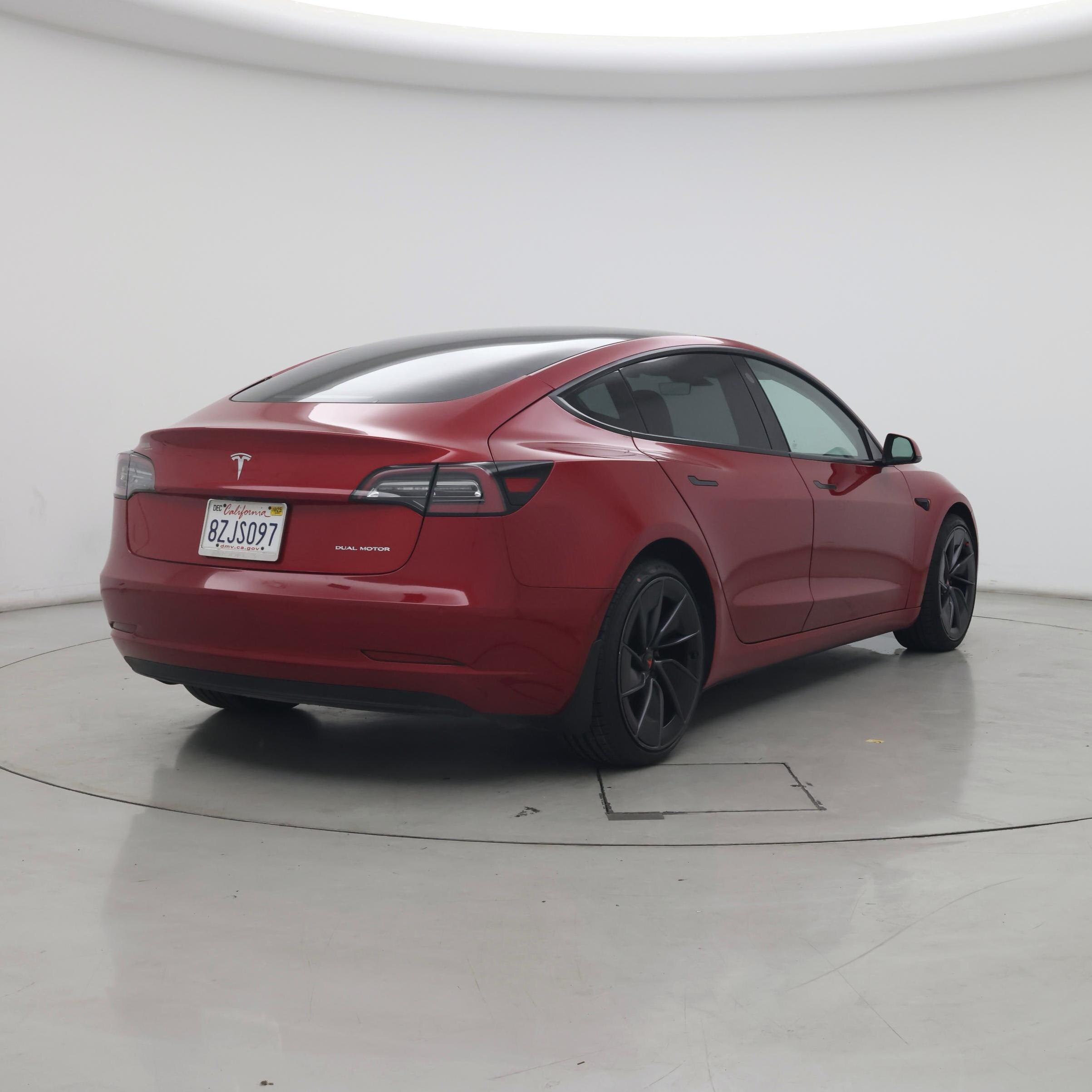Thumbnail: 2022 Tesla Model 3 - 8