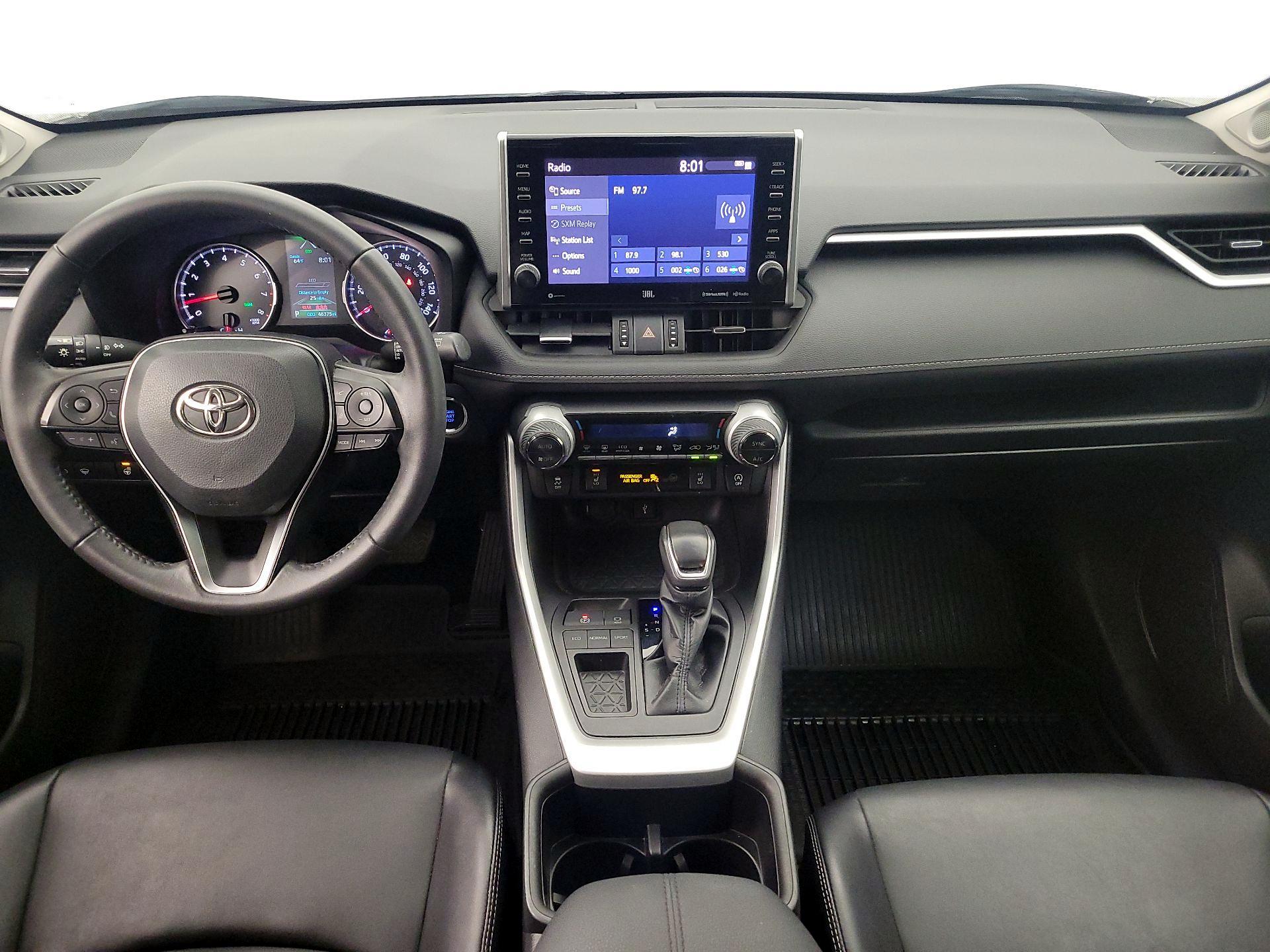 Thumbnail: 2022 Toyota RAV4 - 9