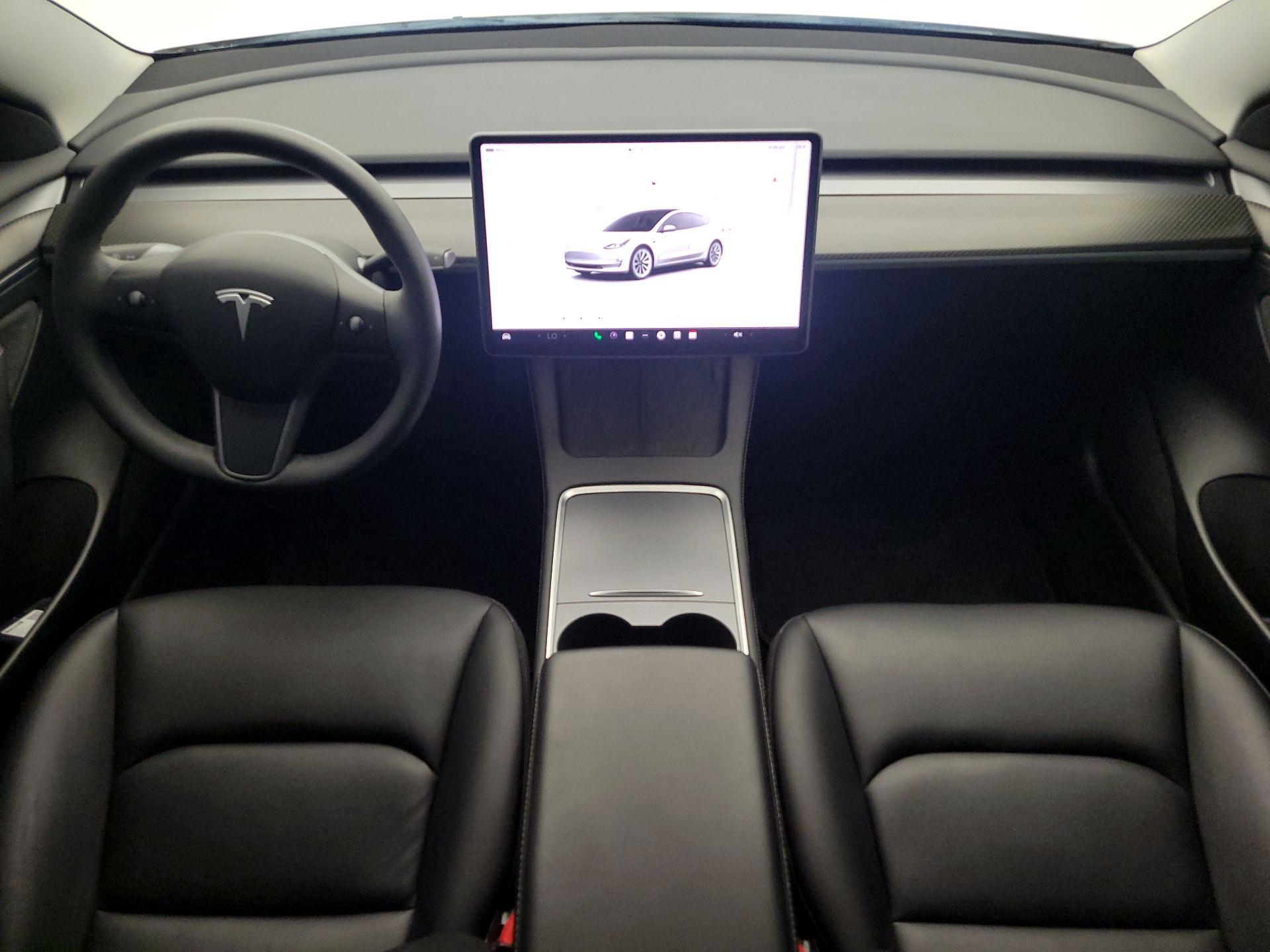 Thumbnail: 2023 Tesla Model 3 - 9