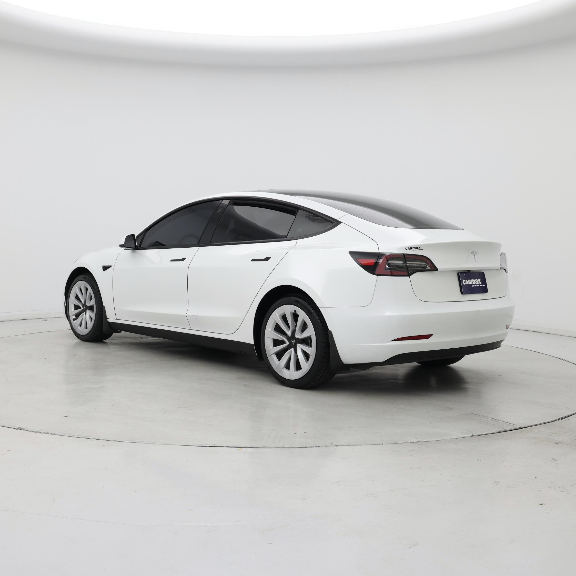Thumbnail: 2023 Tesla Model 3 - 2