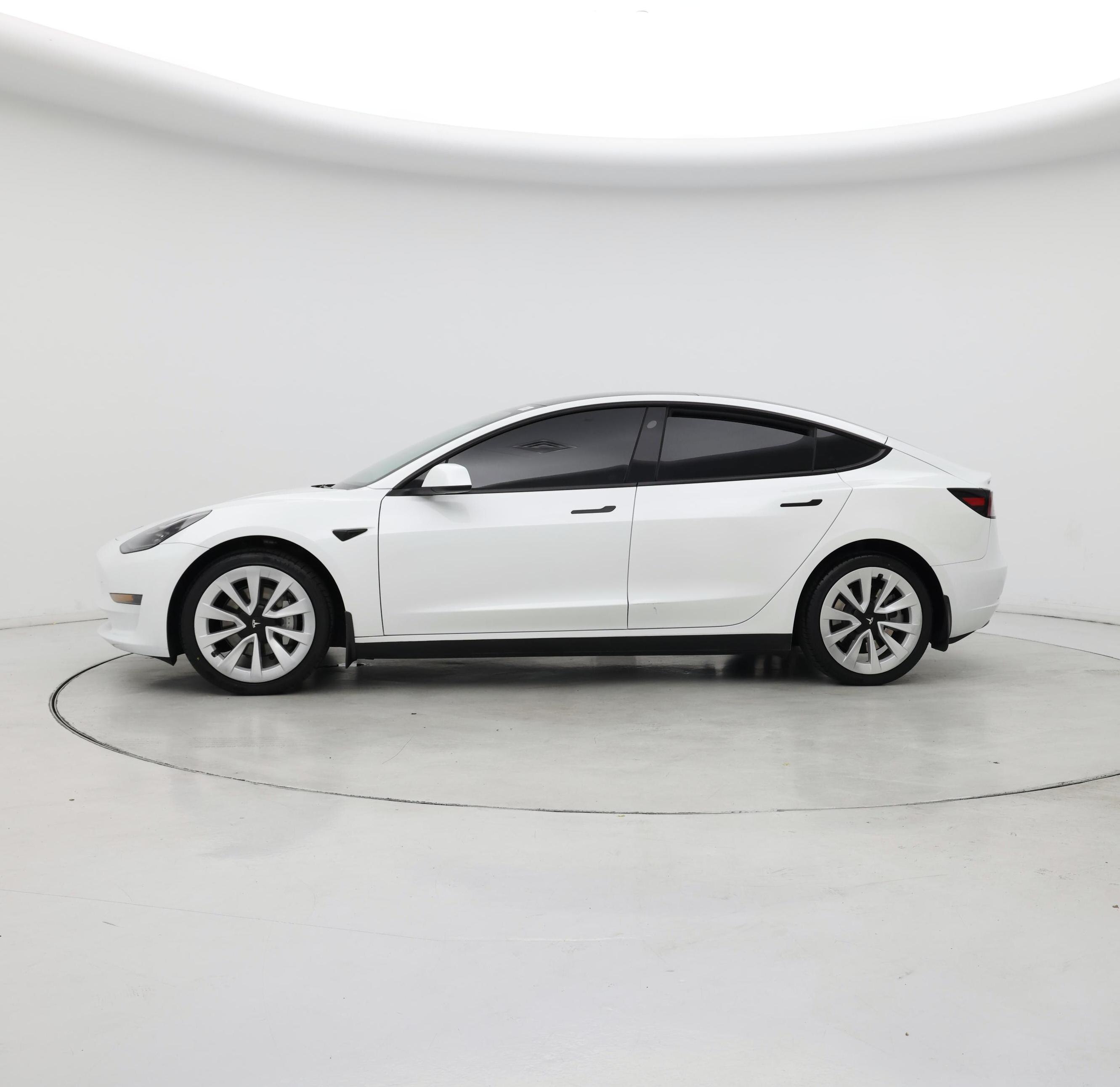Thumbnail: 2023 Tesla Model 3 - 3