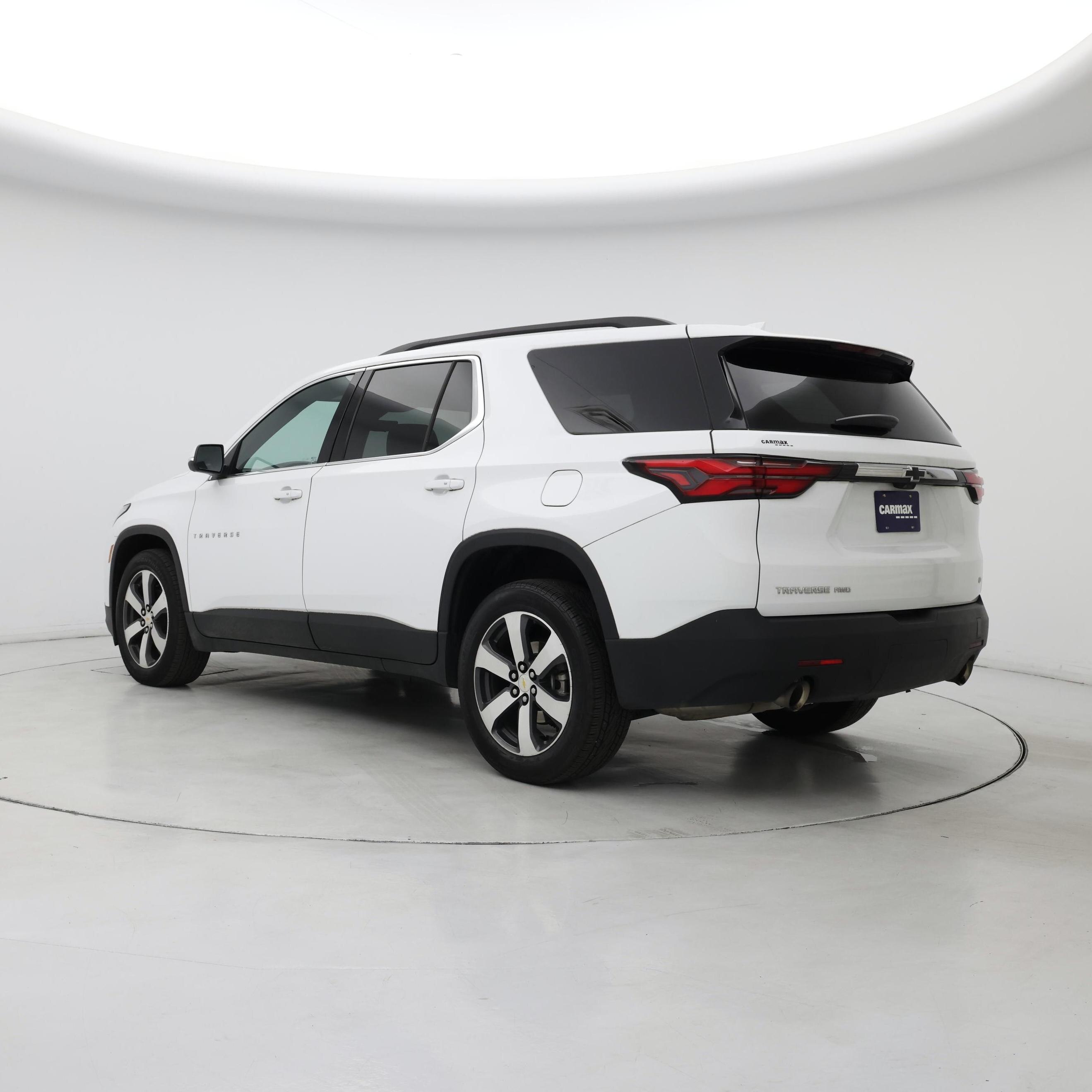 Thumbnail: 2023 Chevrolet Traverse - 2