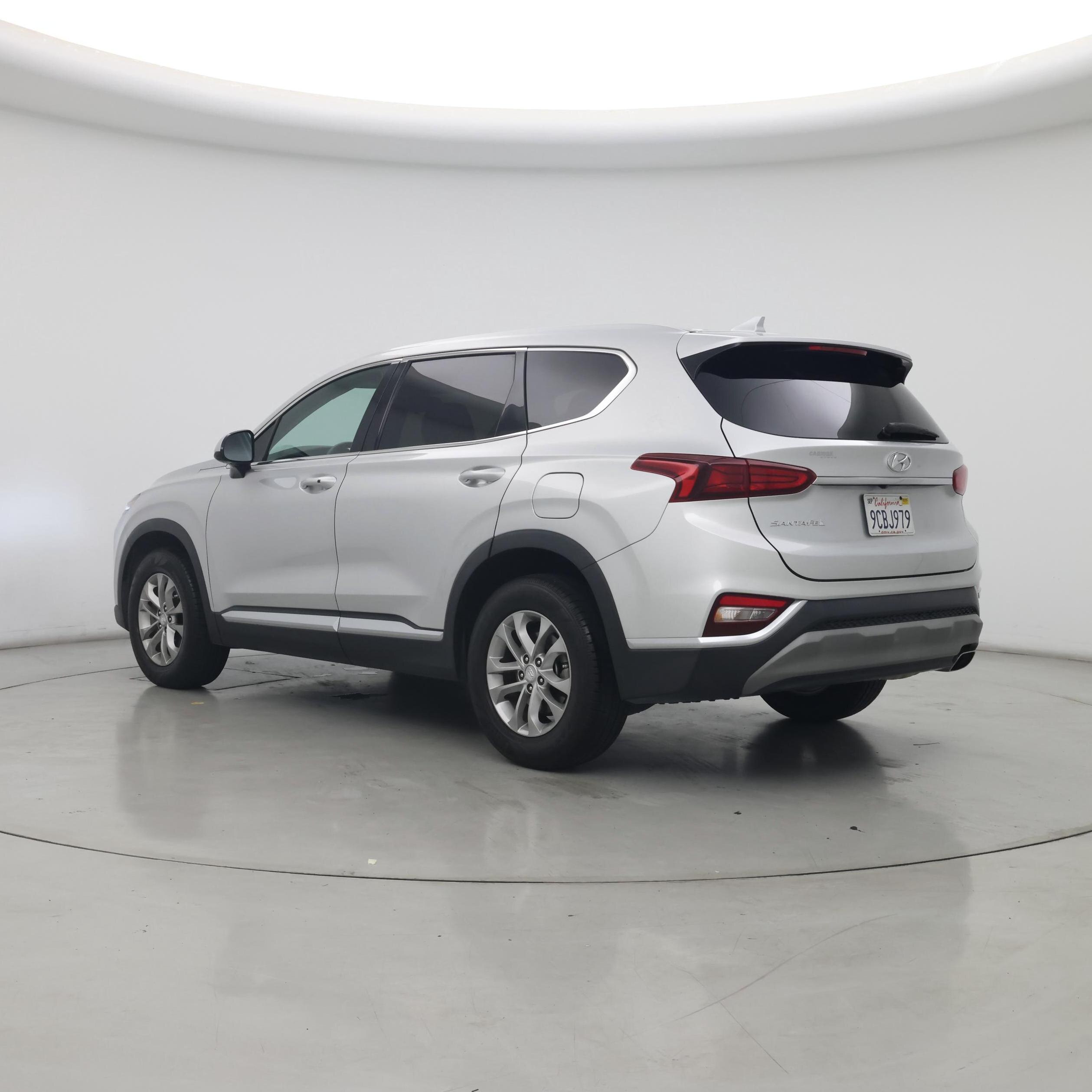 Thumbnail: 2019 Hyundai Santa Fe - 2