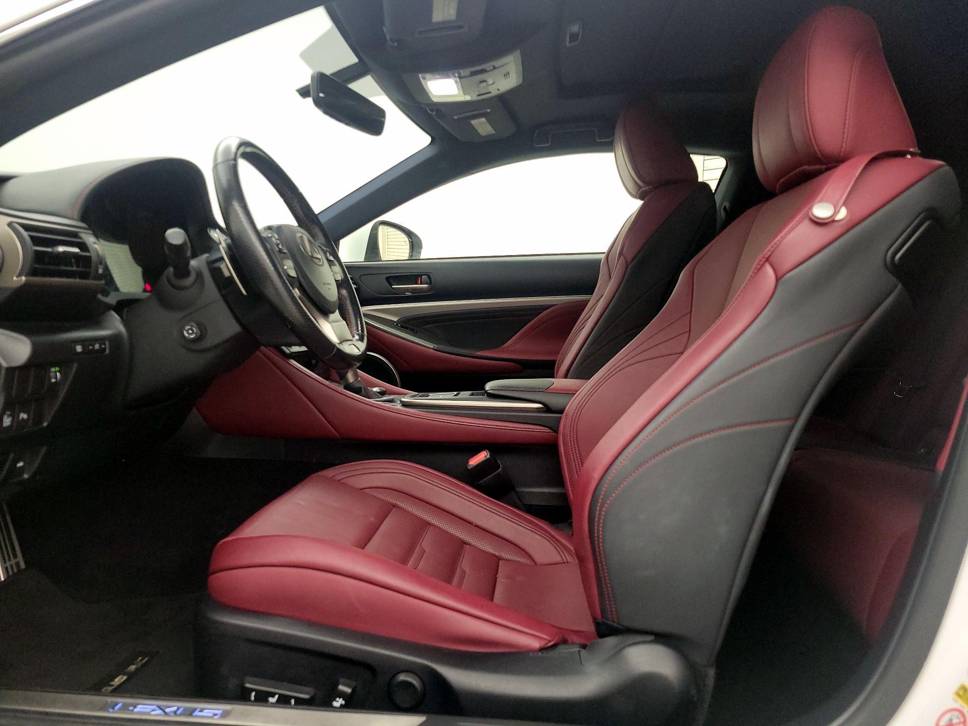 Thumbnail: 2016 Lexus RC - 11
