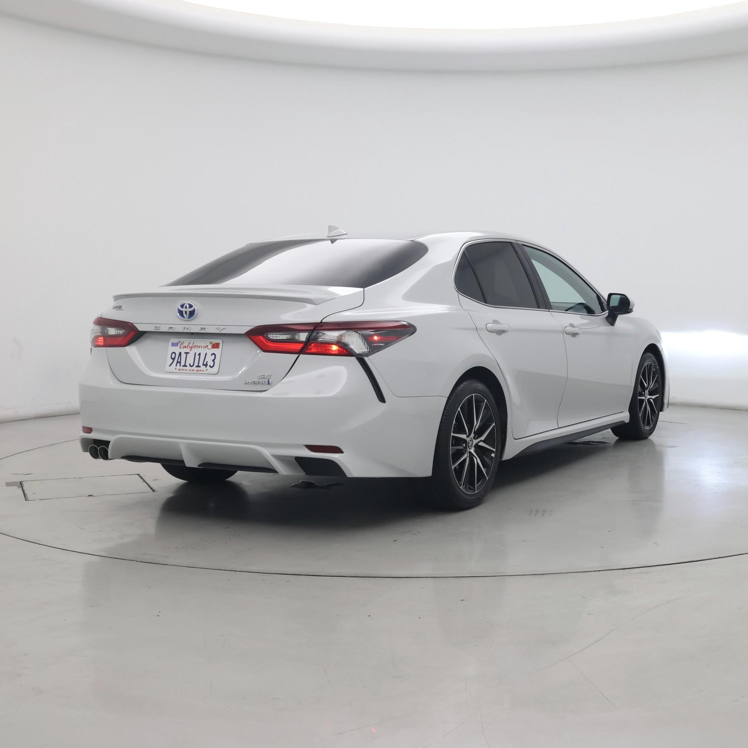 Thumbnail: 2022 Toyota Camry - 8