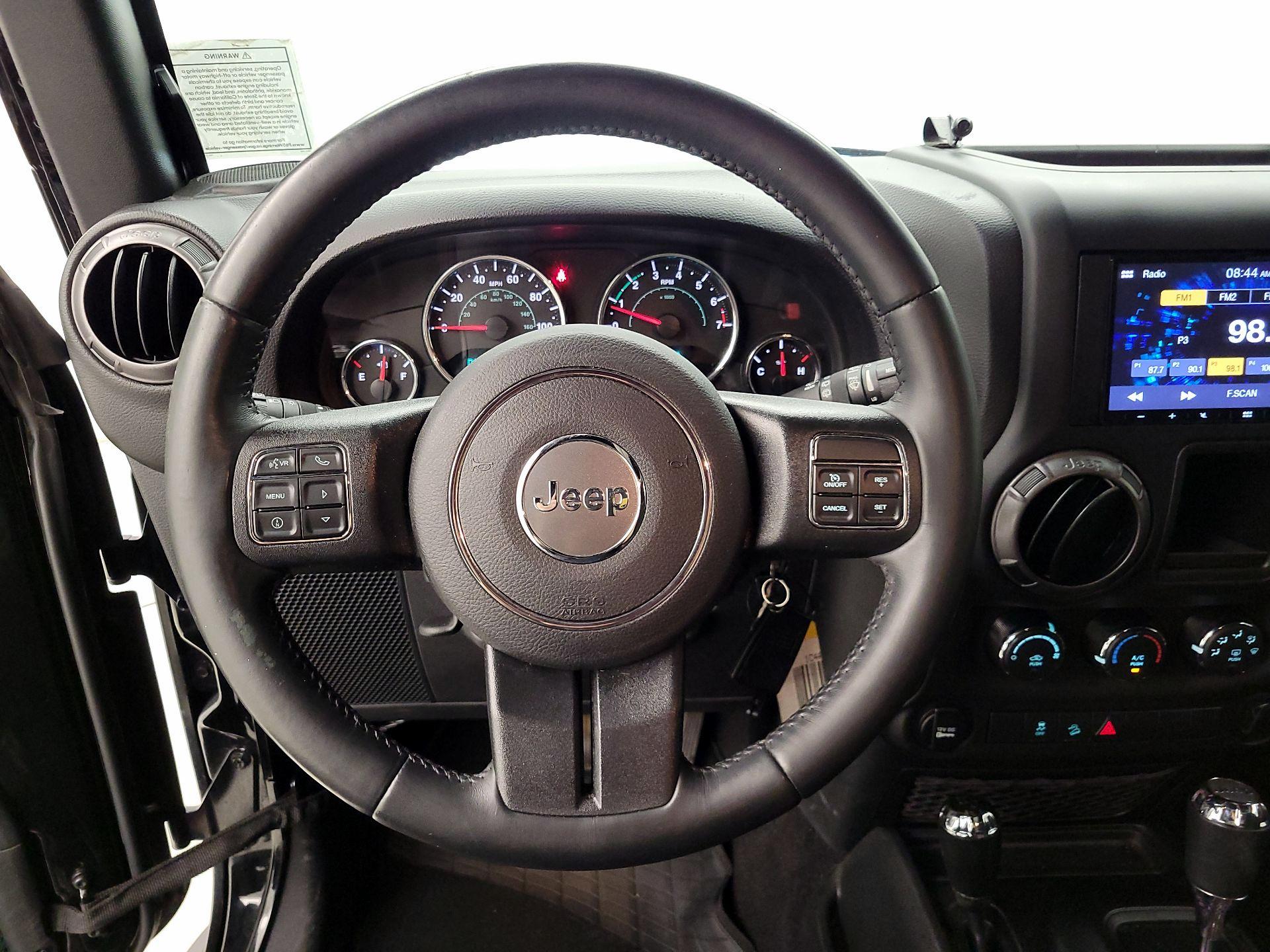 Thumbnail: 2018 Jeep Wrangler - 10