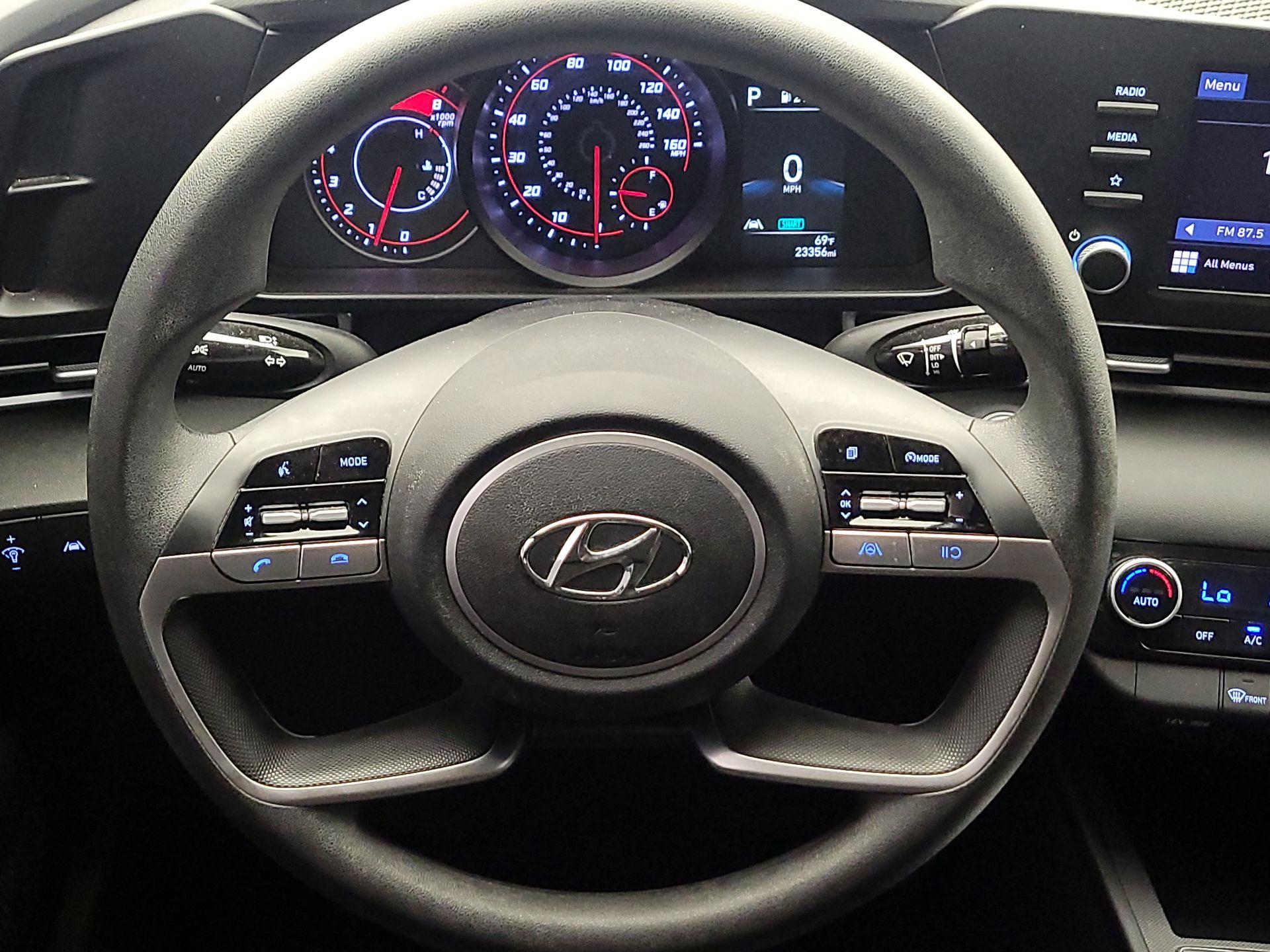 Thumbnail: 2023 Hyundai Elantra - 10