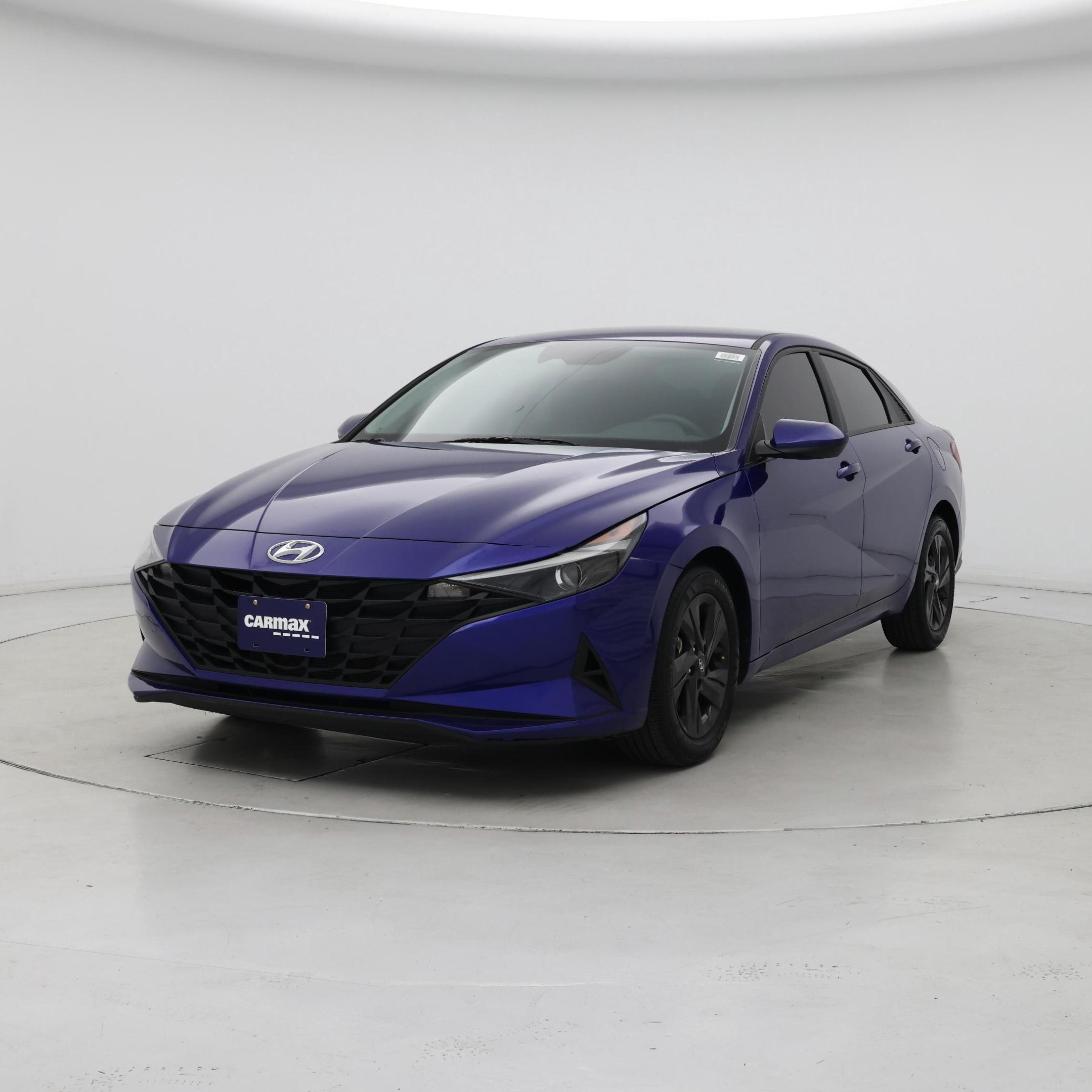 Thumbnail: 2023 Hyundai Elantra - 4