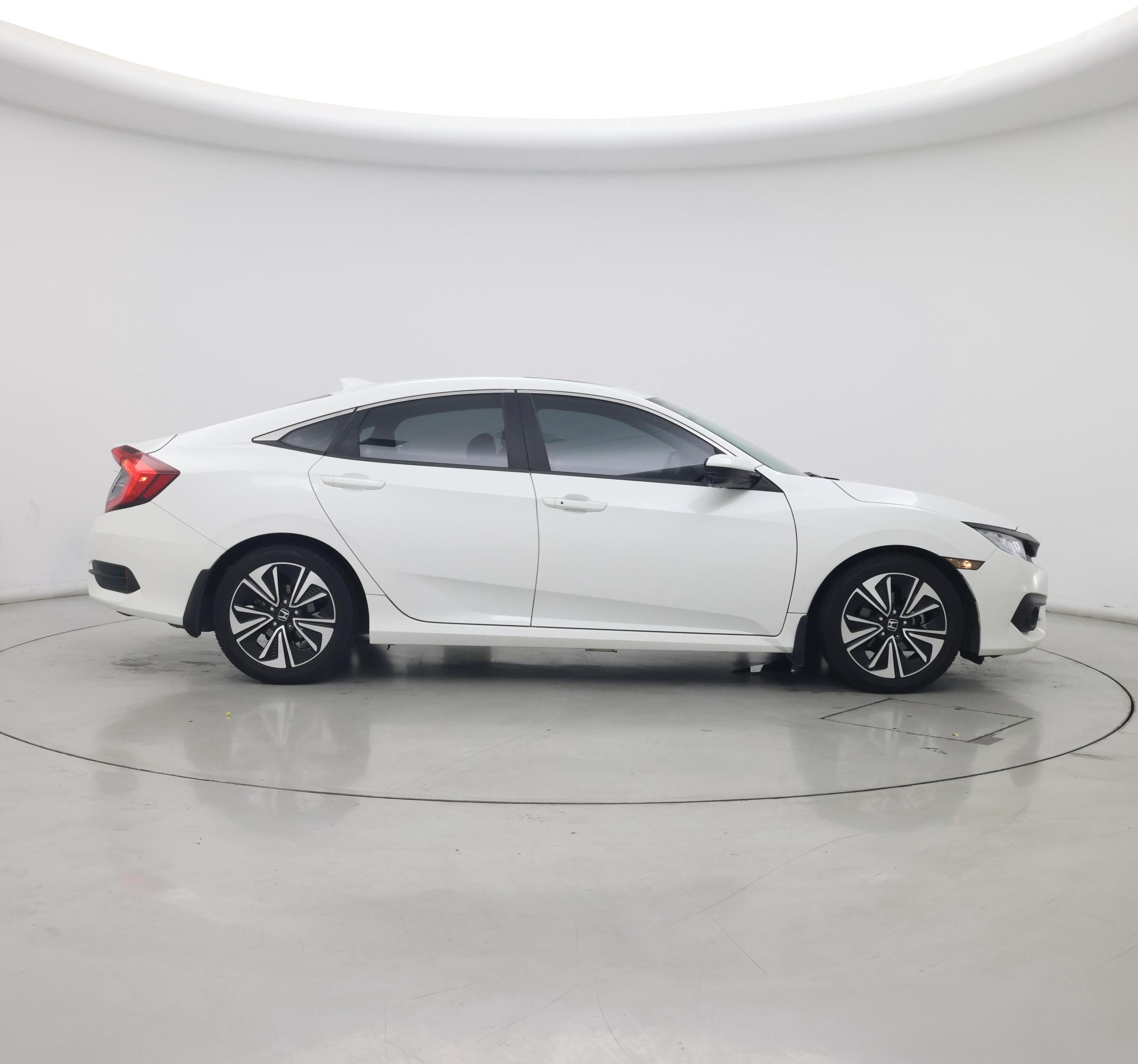 Thumbnail: 2018 Honda Civic - 7