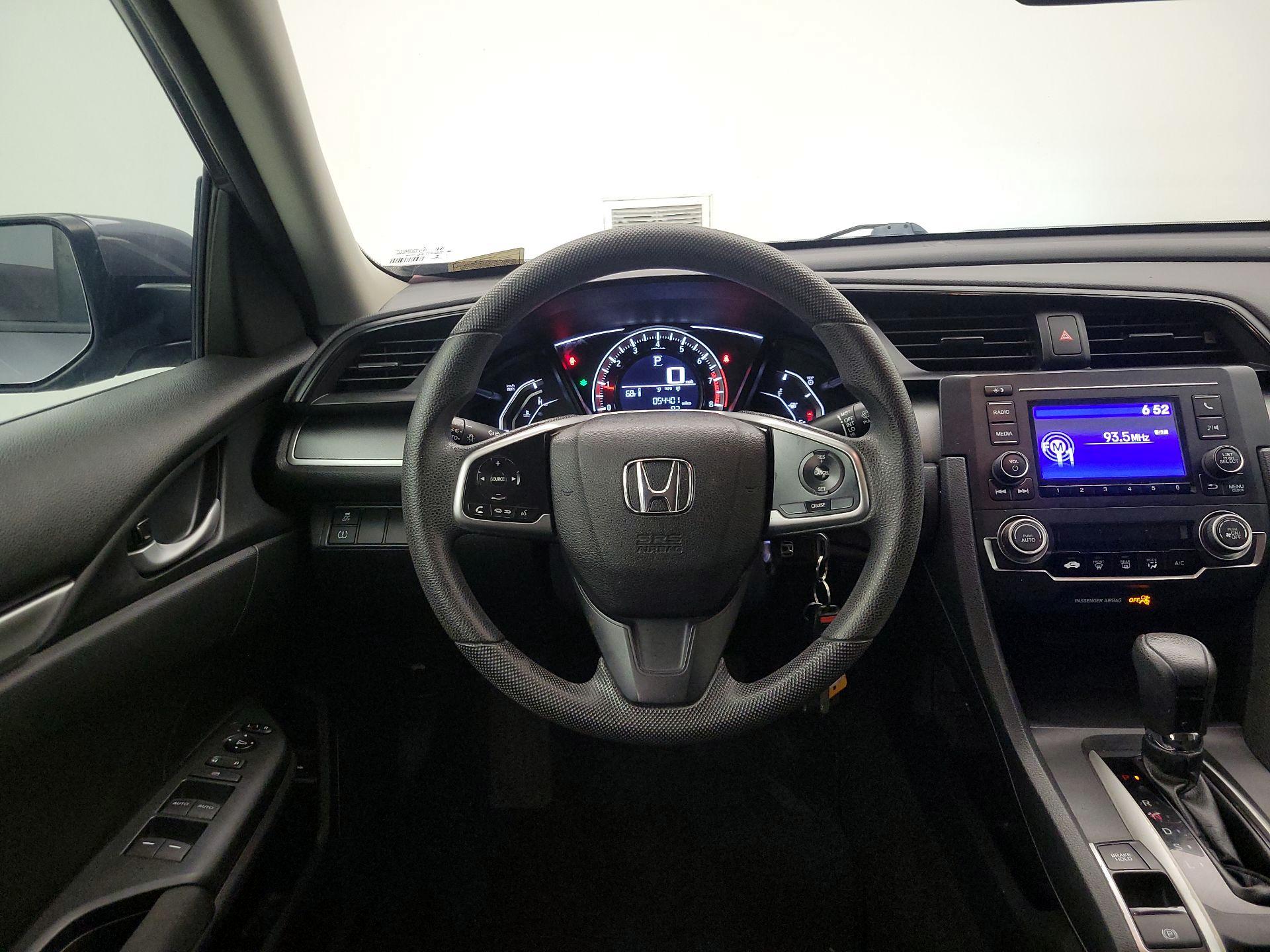 Thumbnail: 2017 Honda Civic - 10