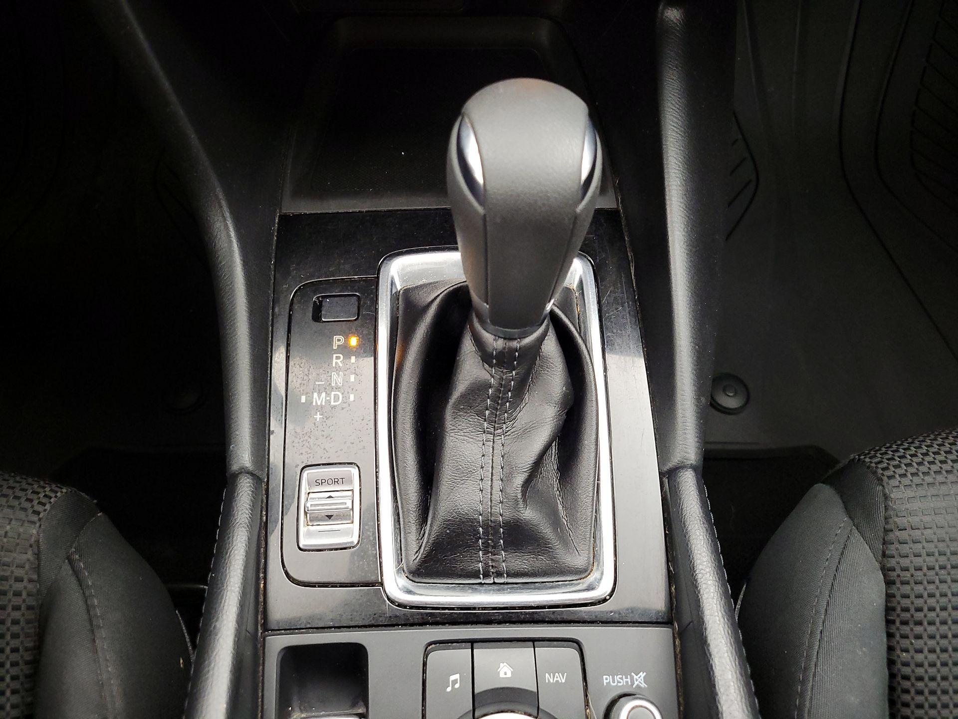 Thumbnail: 2017 Mazda Mazda3 - 18