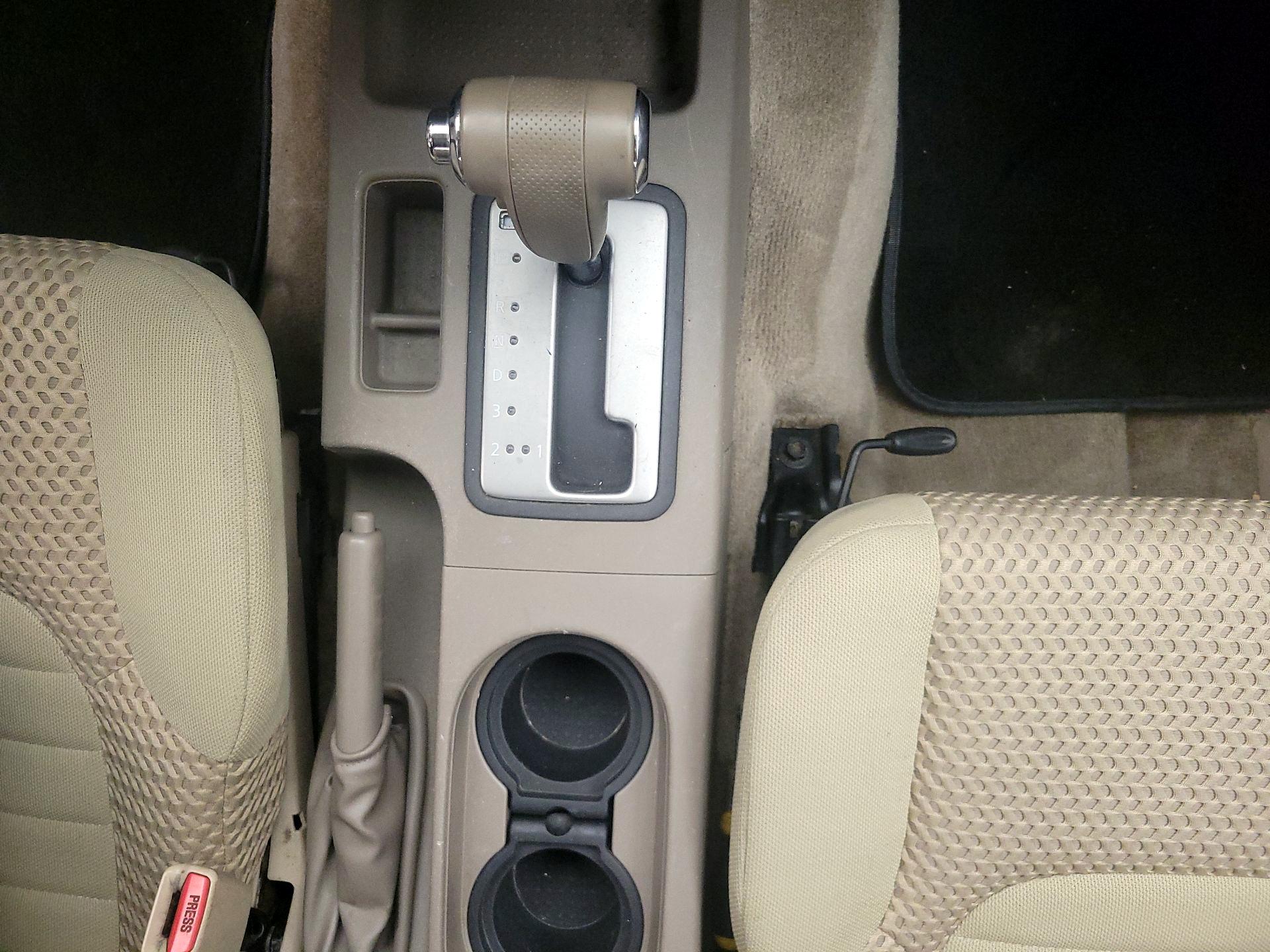 Thumbnail: 2016 Nissan Frontier - 16