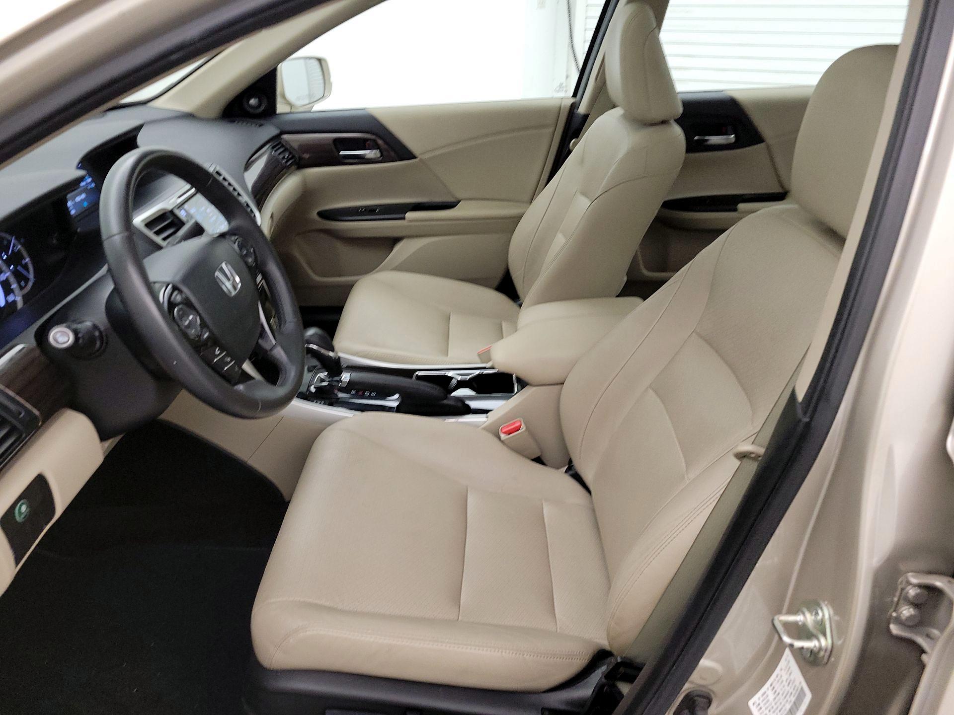 Thumbnail: 2017 Honda Accord - 11